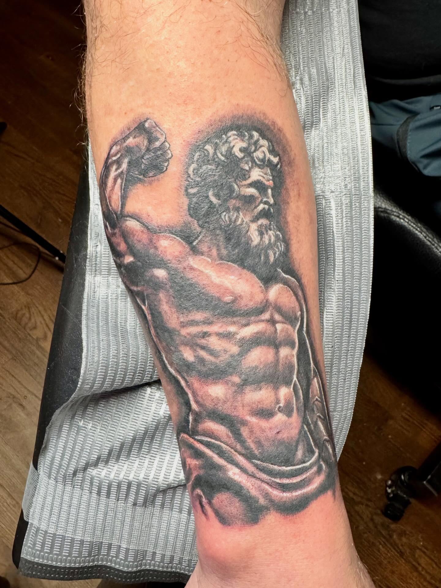 Tattoo by @beesnestqueenbee — realism