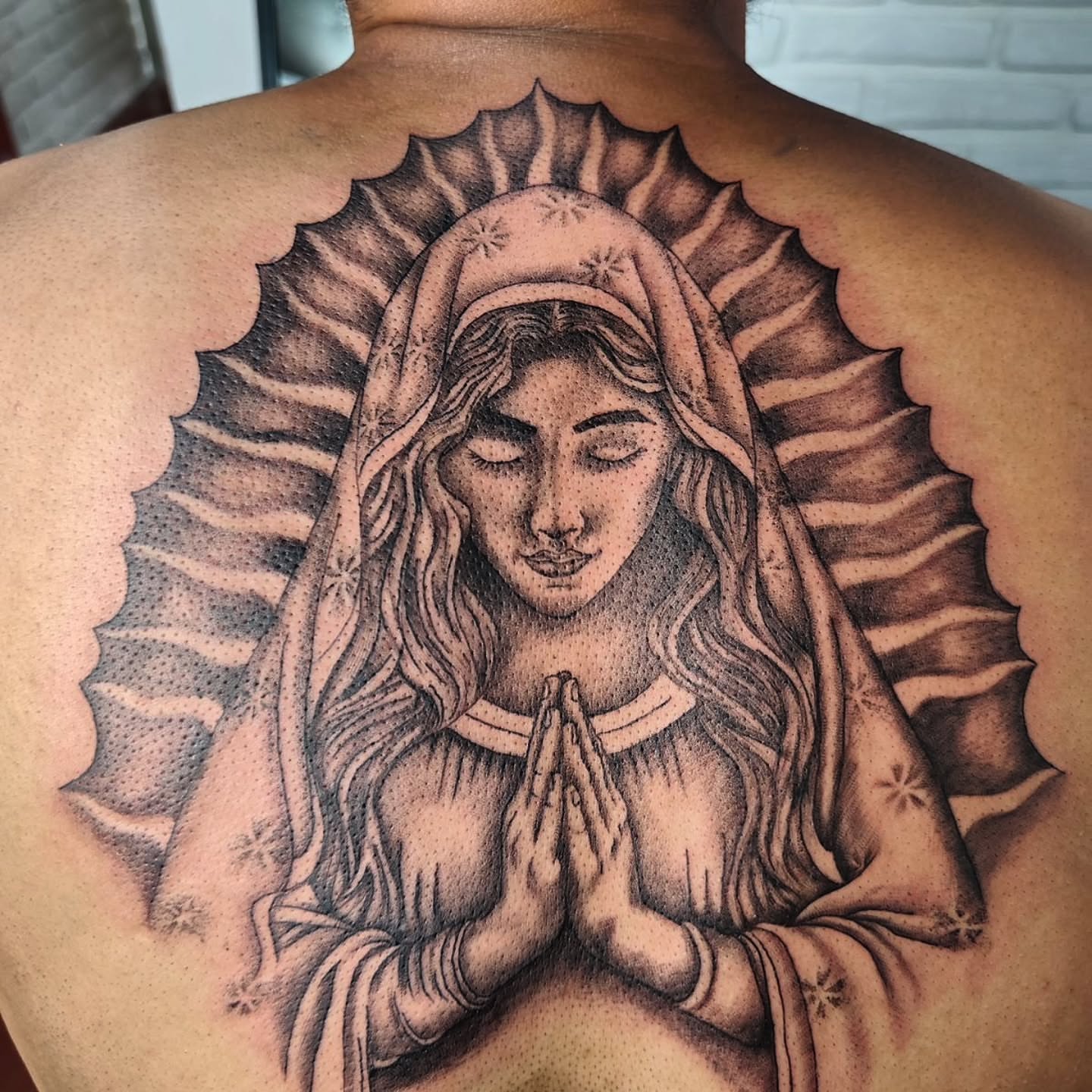 Tattoo by @tintafinart — dotwork, realism