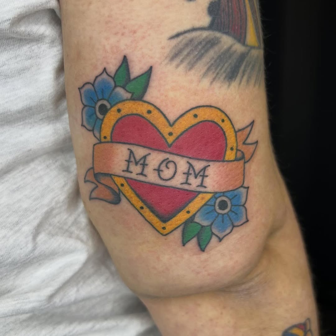 Tattoo by @bhoneybuns — american_traditional