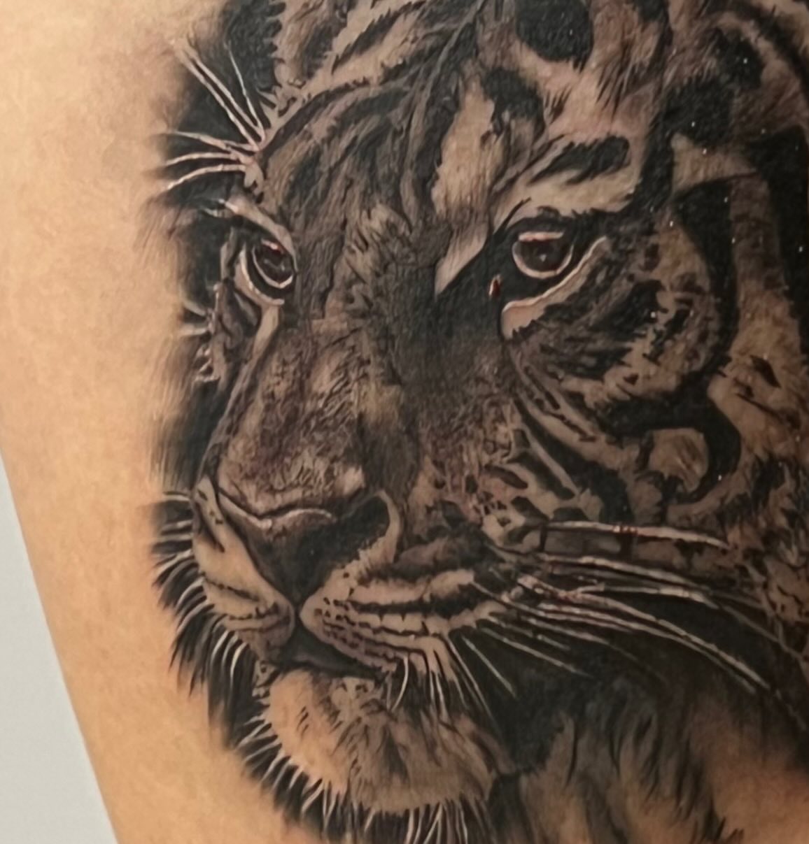 Tattoo by @lynk.art — realism
