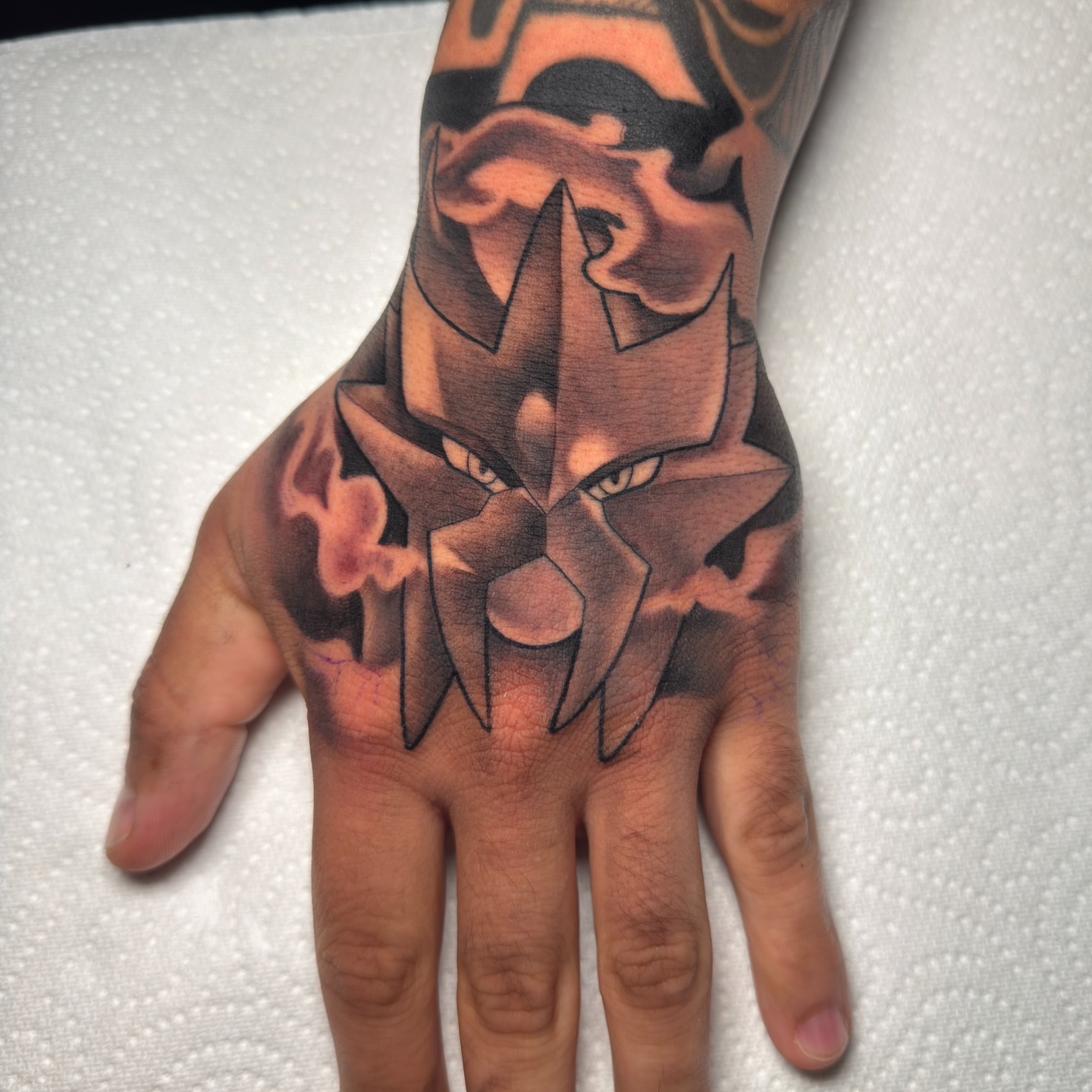 Tattoo by @romerotattoo — geometric