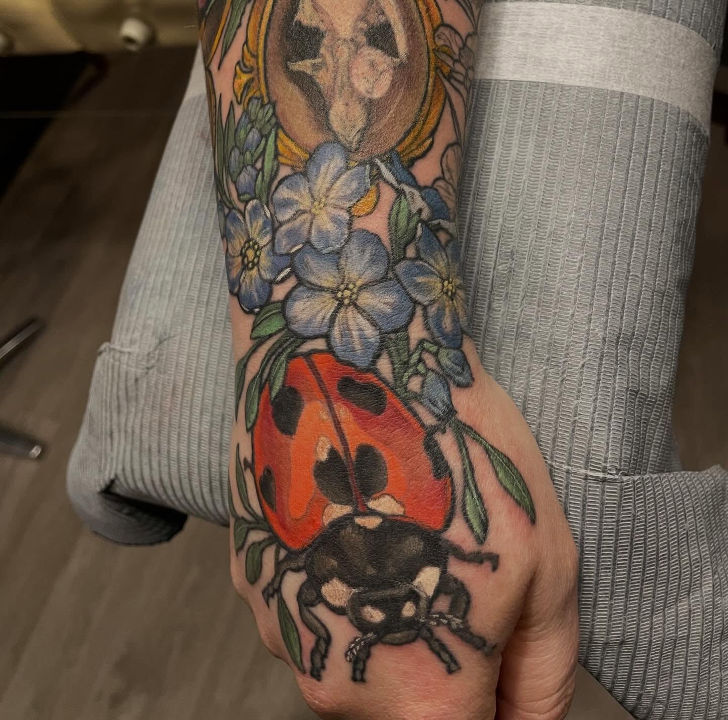 Tattoo by @pare_elyse — realism