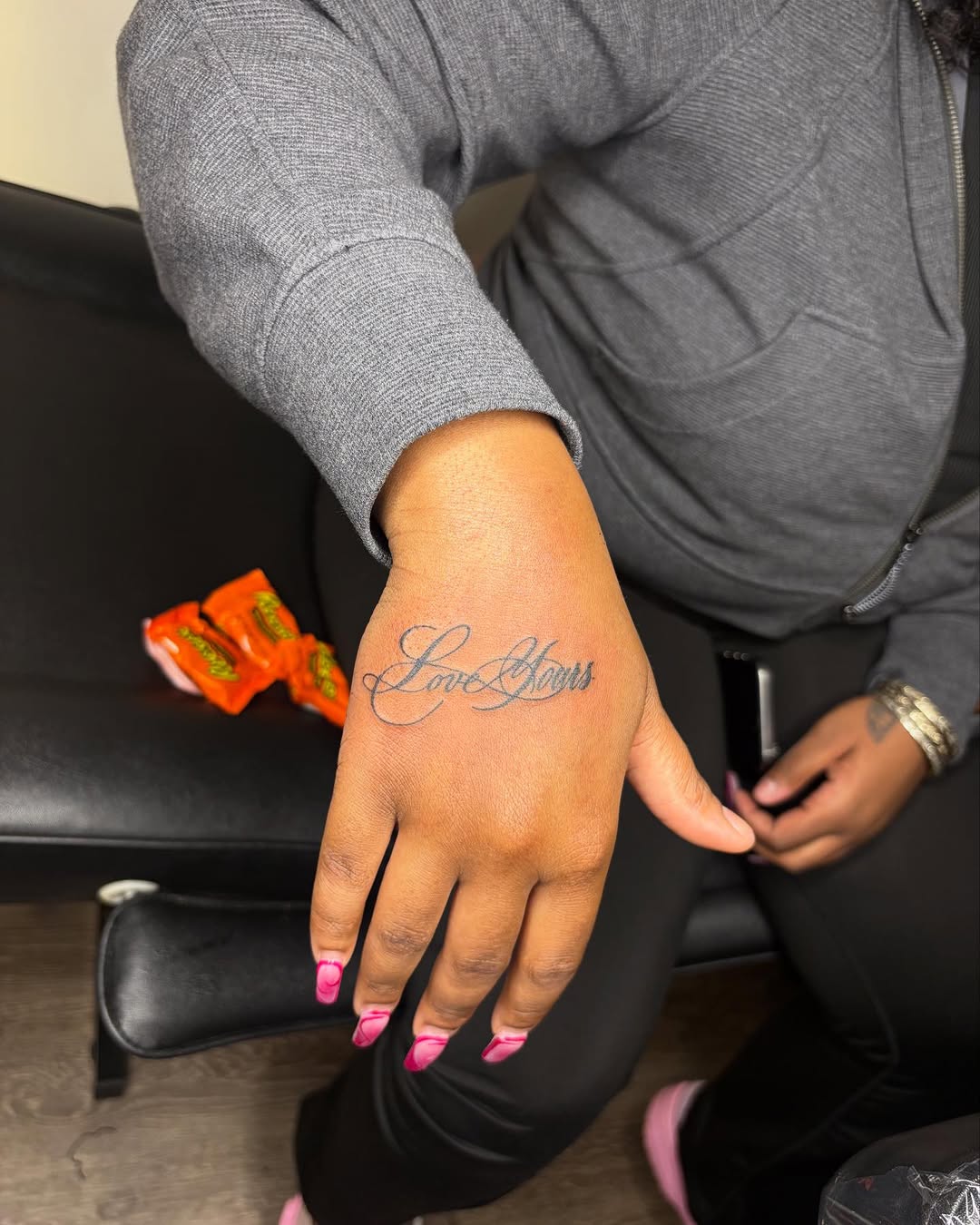 Script lettering lettering tattoo on the hand by Barbie Mari ๐
โญ๏ธ
