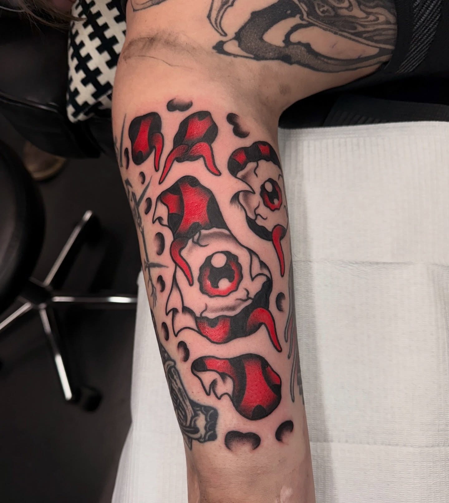 Tattoo by @whatswrongkiel — american_traditional