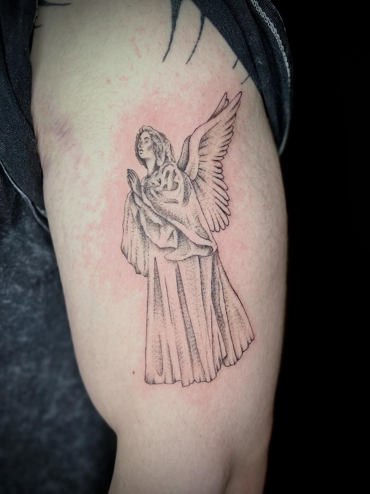 Tattoo by @imaginary_rubbish — dotwork