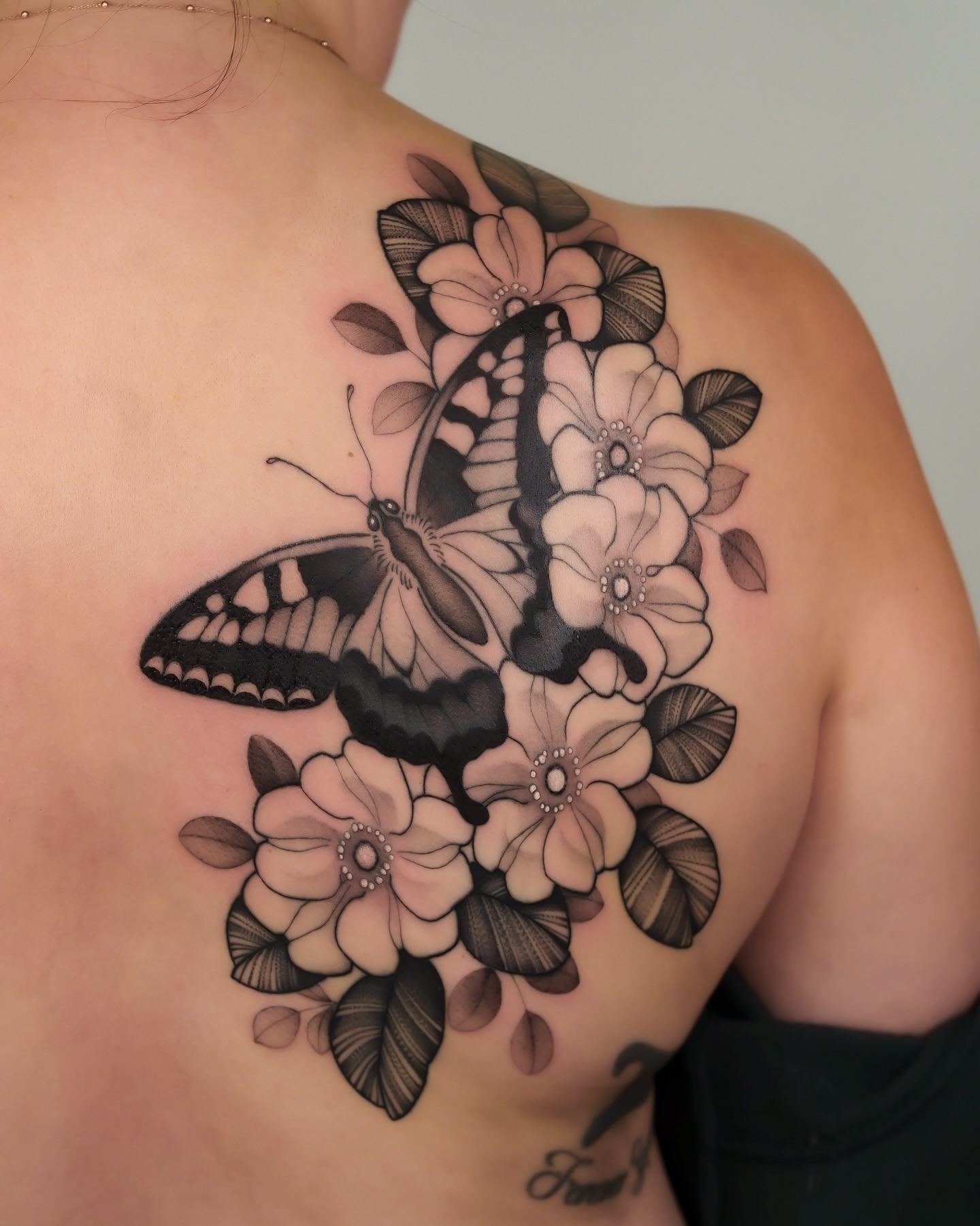 Tattoo by @jennaleeshaaktattoo β black_and_grey, realism