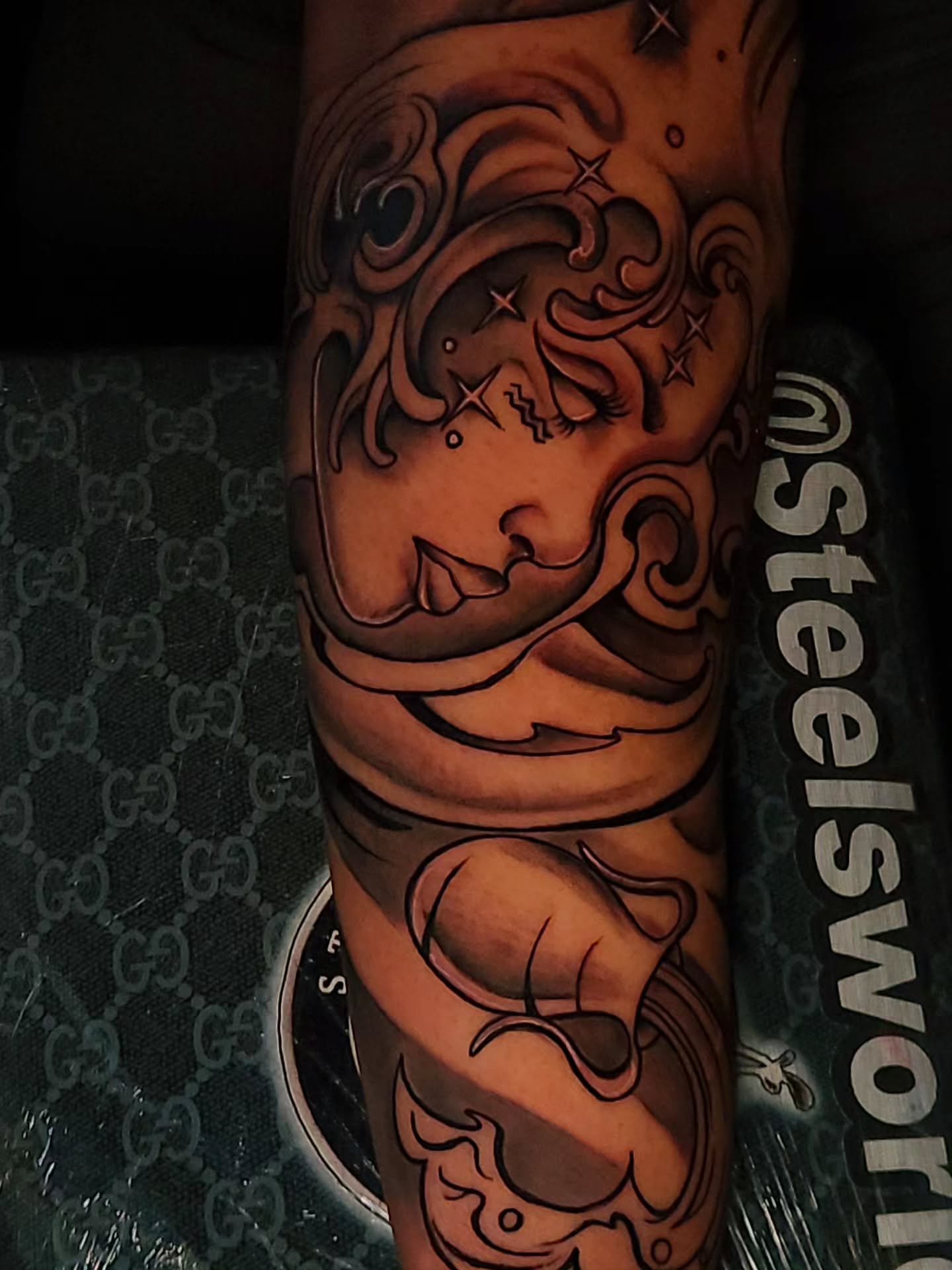 Woman's face black and grey tattoo on the forearm by 🗣 No Minors🔞‼️‼️‼️
