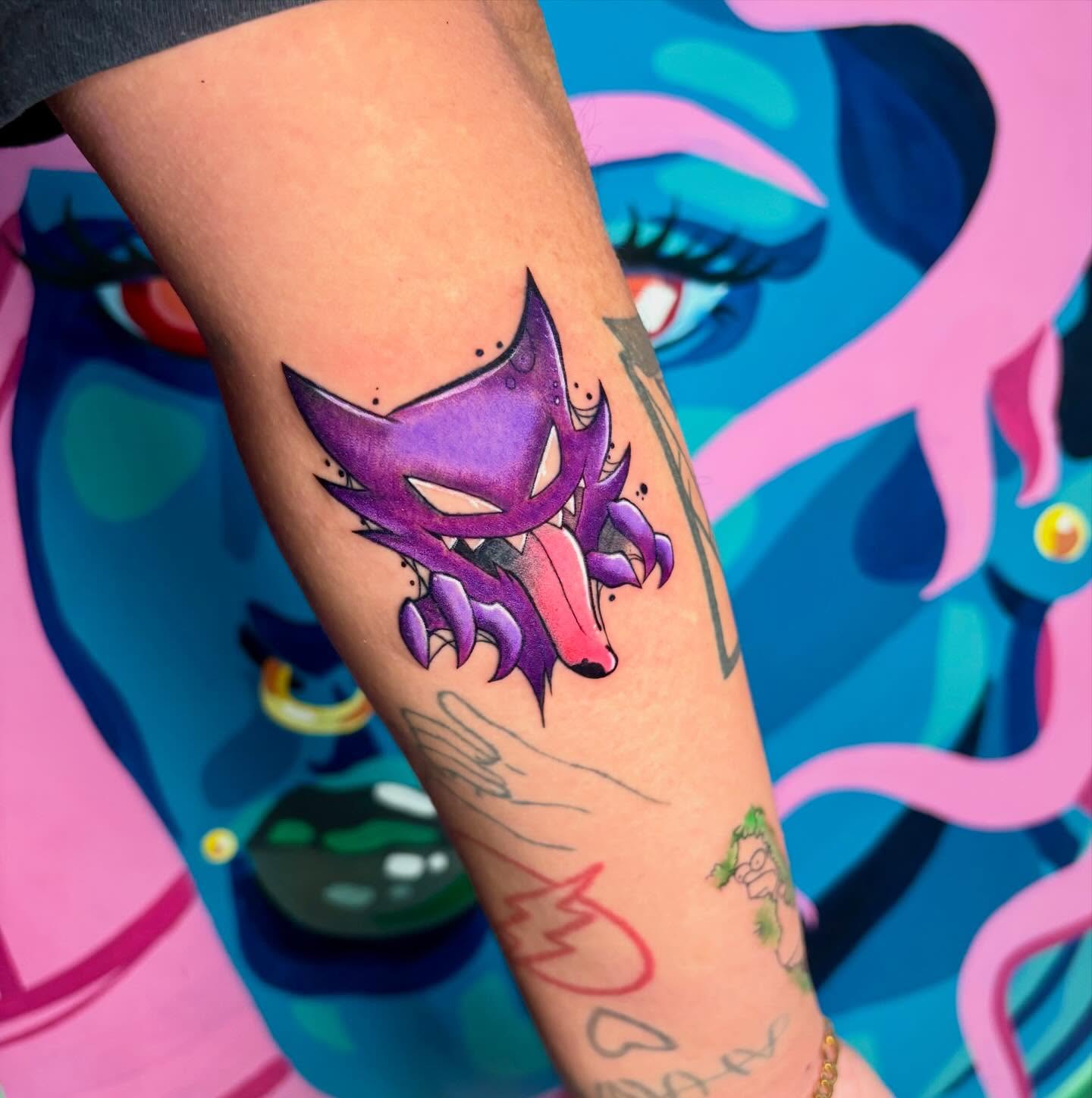 Tattoo by @chicom4l — dotwork
