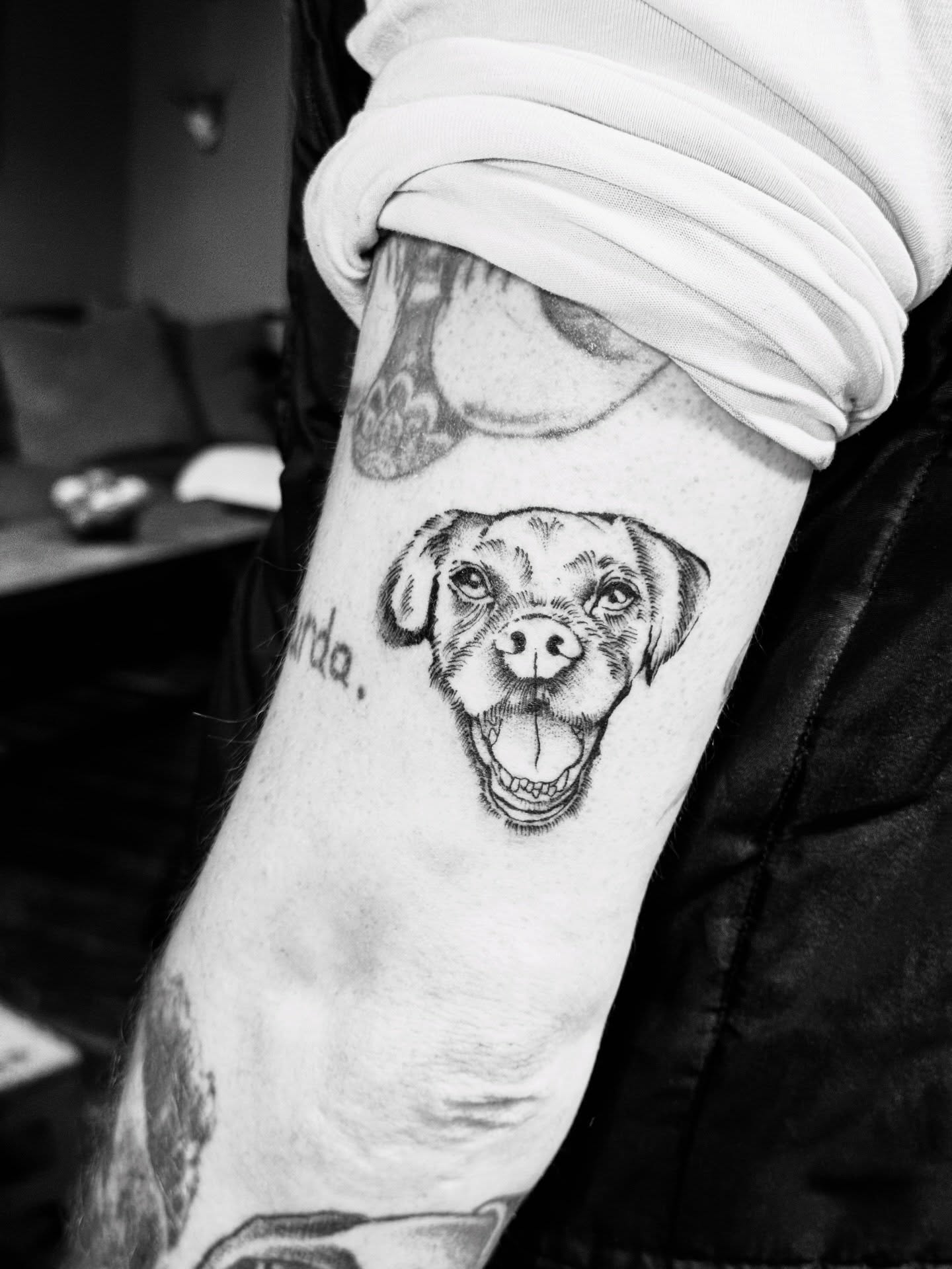 Tattoo by @passthesaltbitch β realism