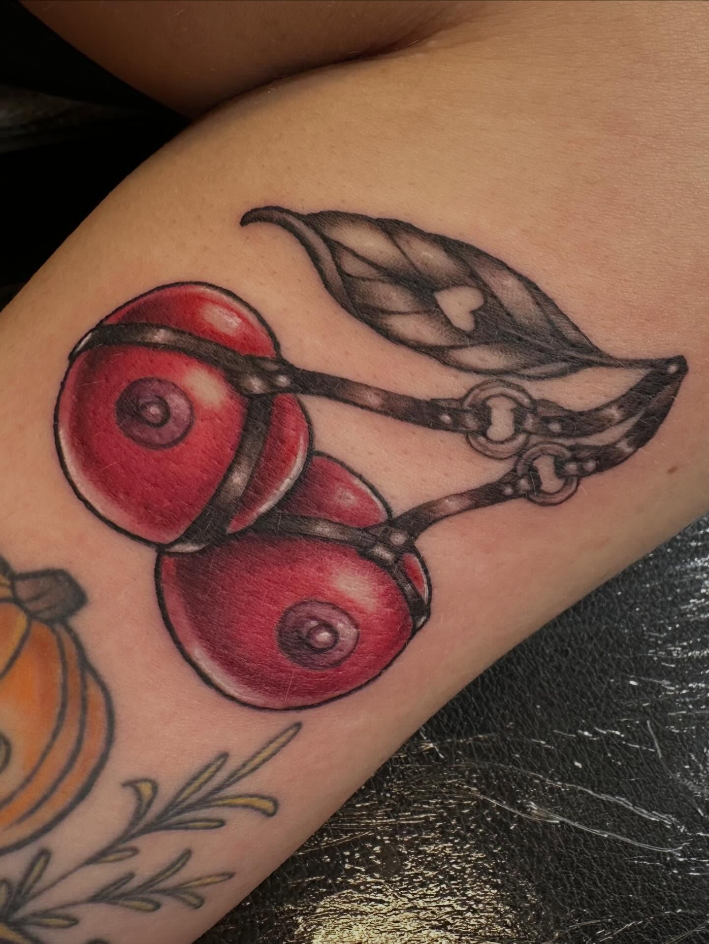 Tattoo by @mittzhell — realism