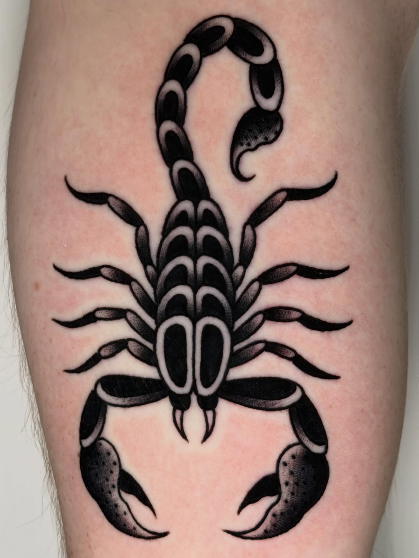 Scorpion black and grey tattoo on the leg by Michael Barnhill Tattooer, Charlotte, North Carolina