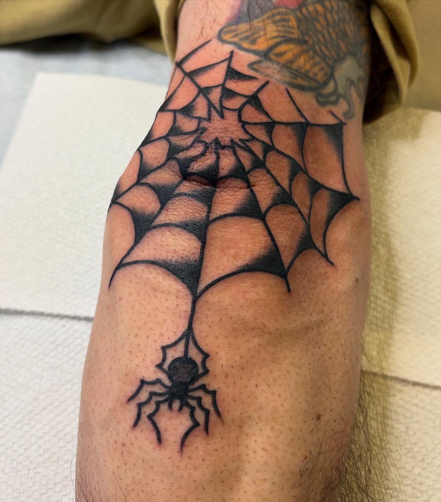 Tattoo by @mishkatraditional — black_and_grey