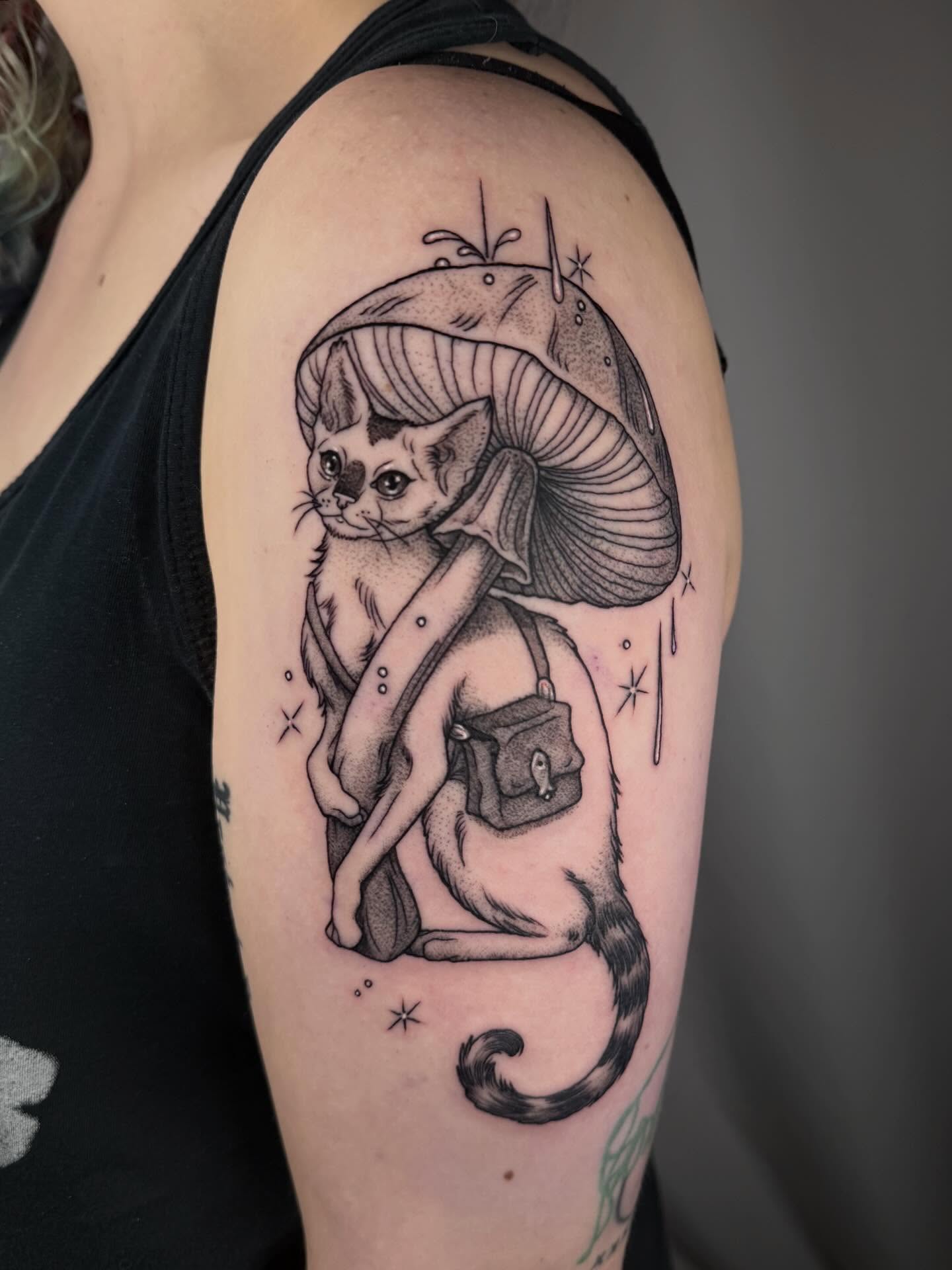 Cat and mushroom realism tattoo on the shoulder by leanna patterson, Ruston, Louisiana