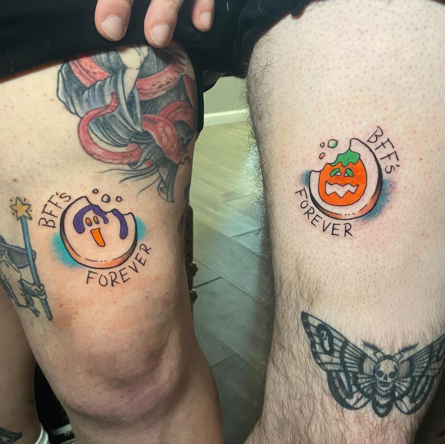 Penguin and pumpkin dotwork tattoo on the thigh by โ๏ธ ๐๐ฎ๐ฐ๐ธ๐ถ๐ฒ โ๏ธ