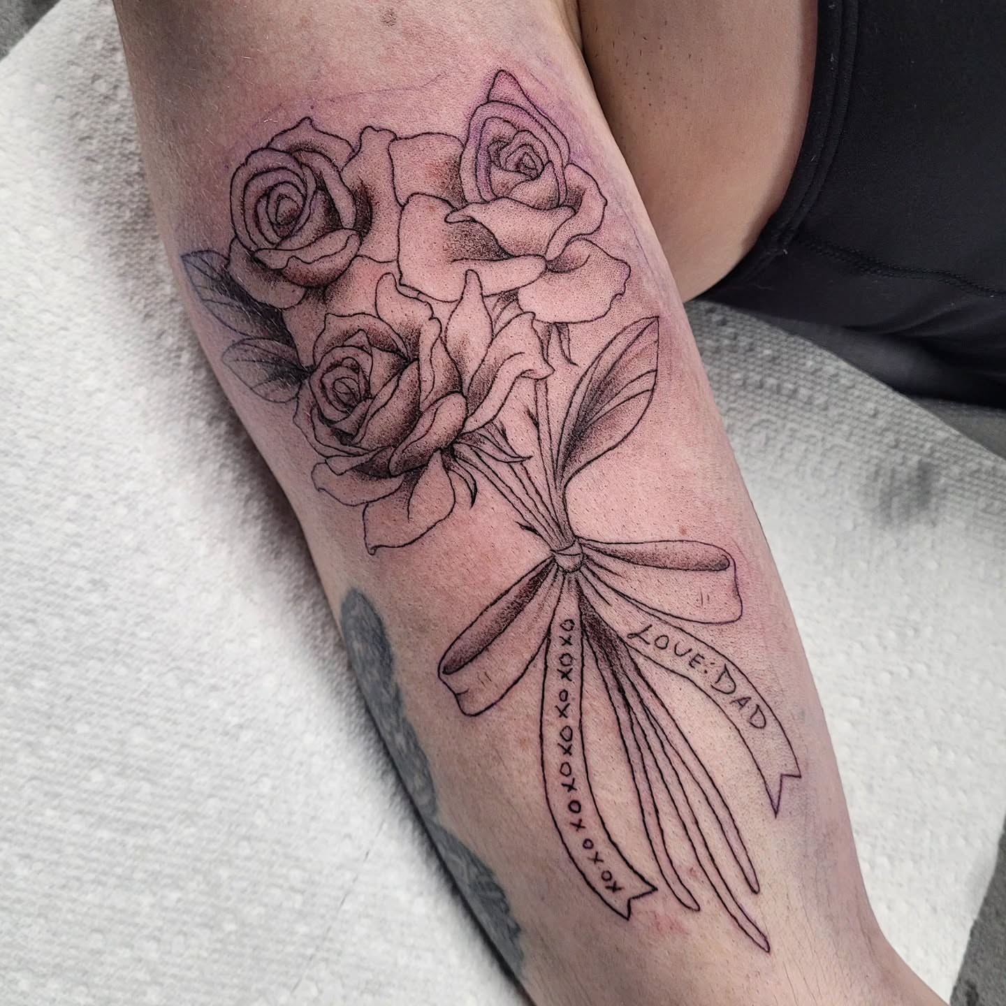 Tattoo by @lariendragon — black_and_grey