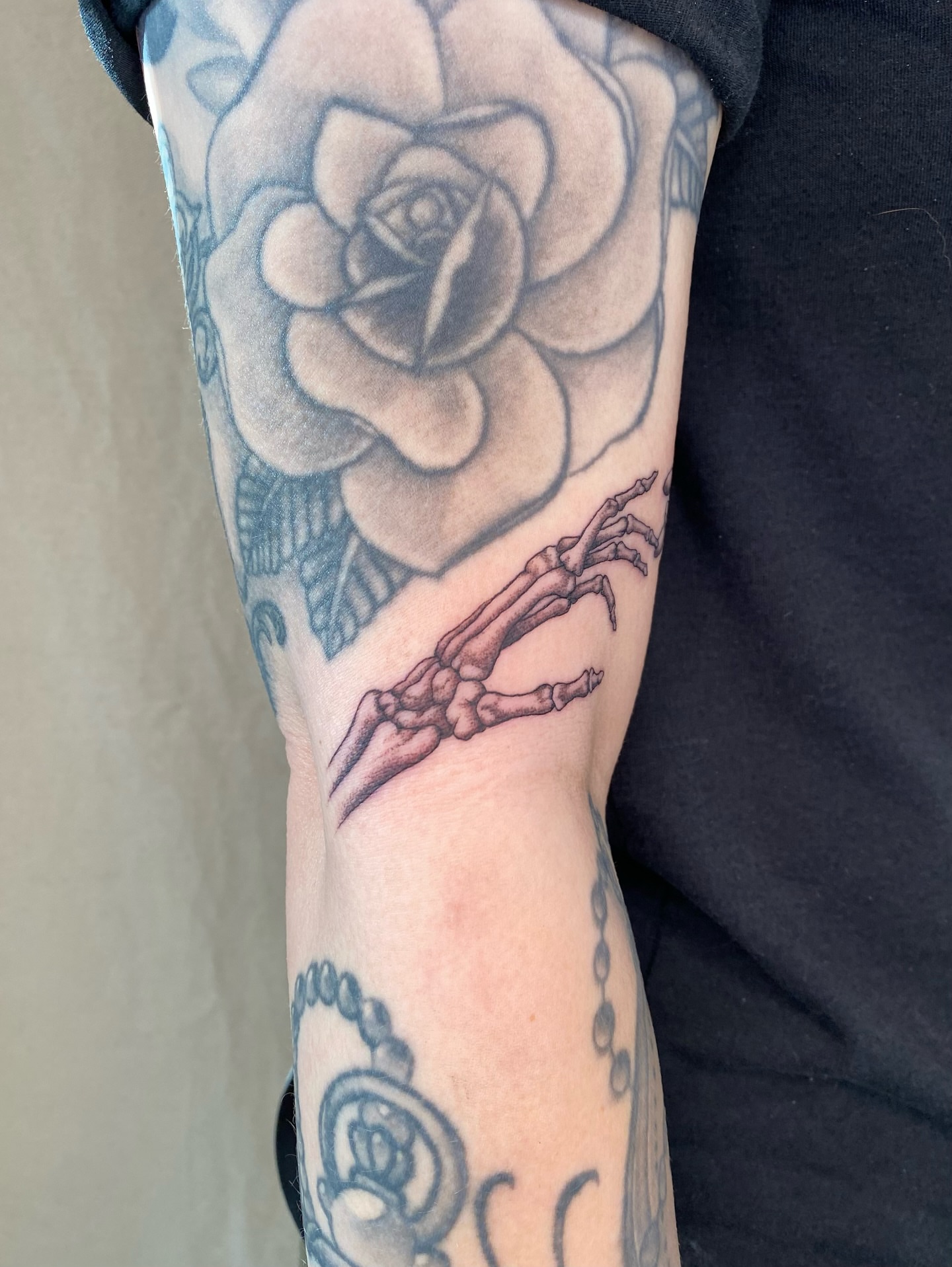 Tattoo by @sashinkatattoo β black_and_grey, realism