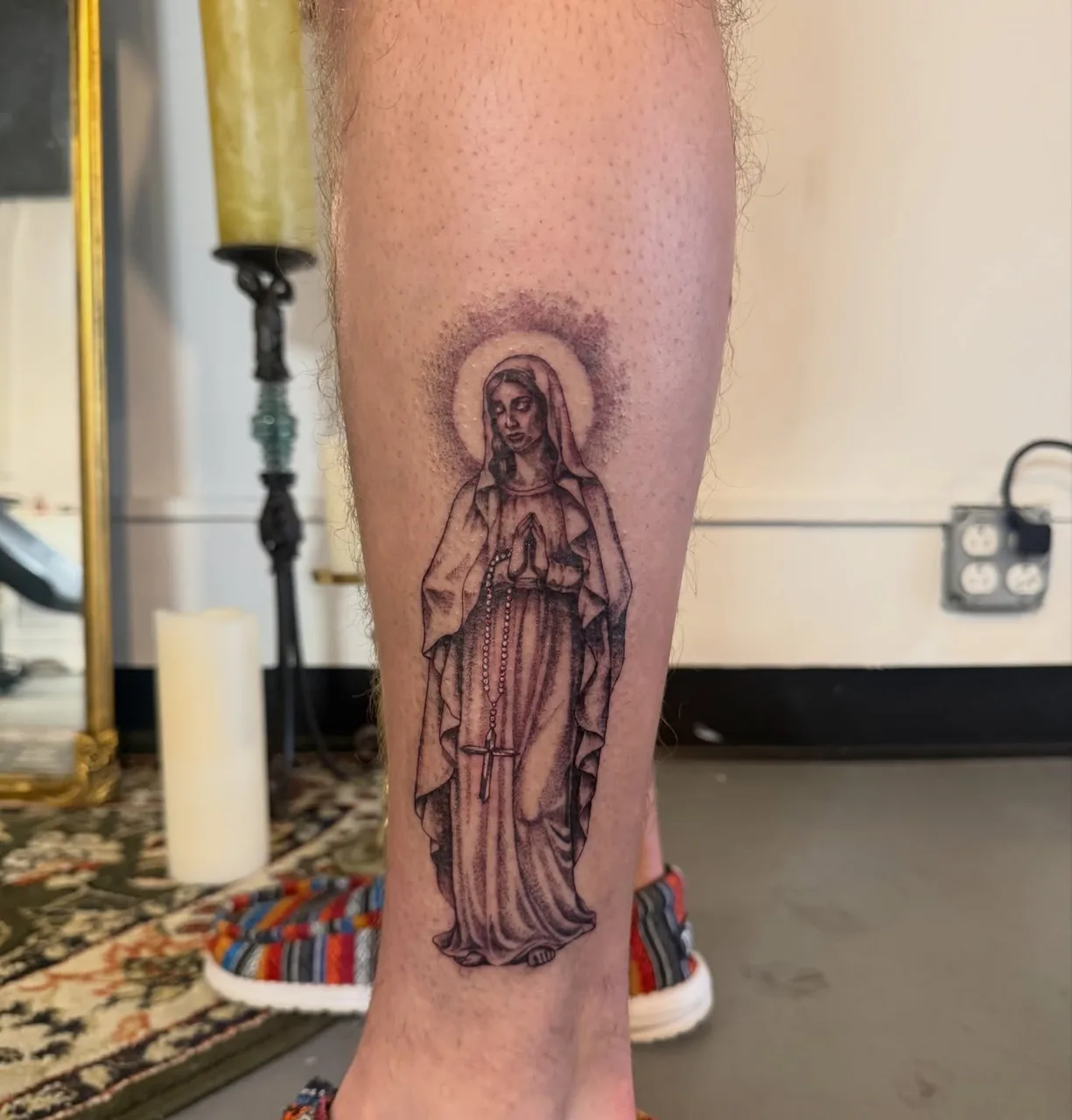 Tattoo by @emprintedd β black_and_grey