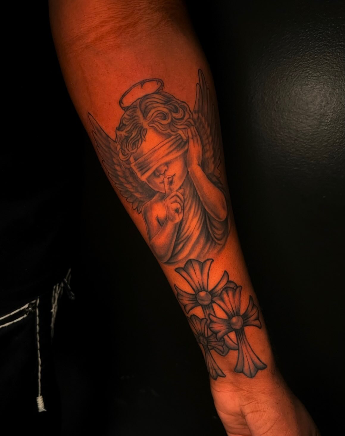 Tattoo by @xxreigh — black_and_grey