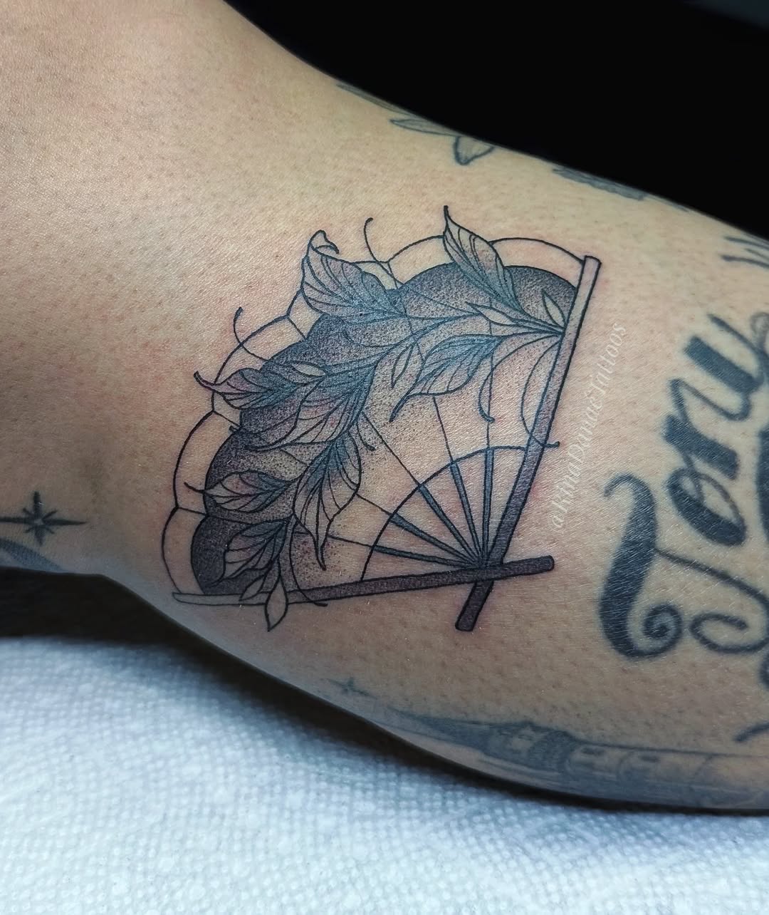 Tattoo by @rinadanae_tattoos — dotwork, fine_line