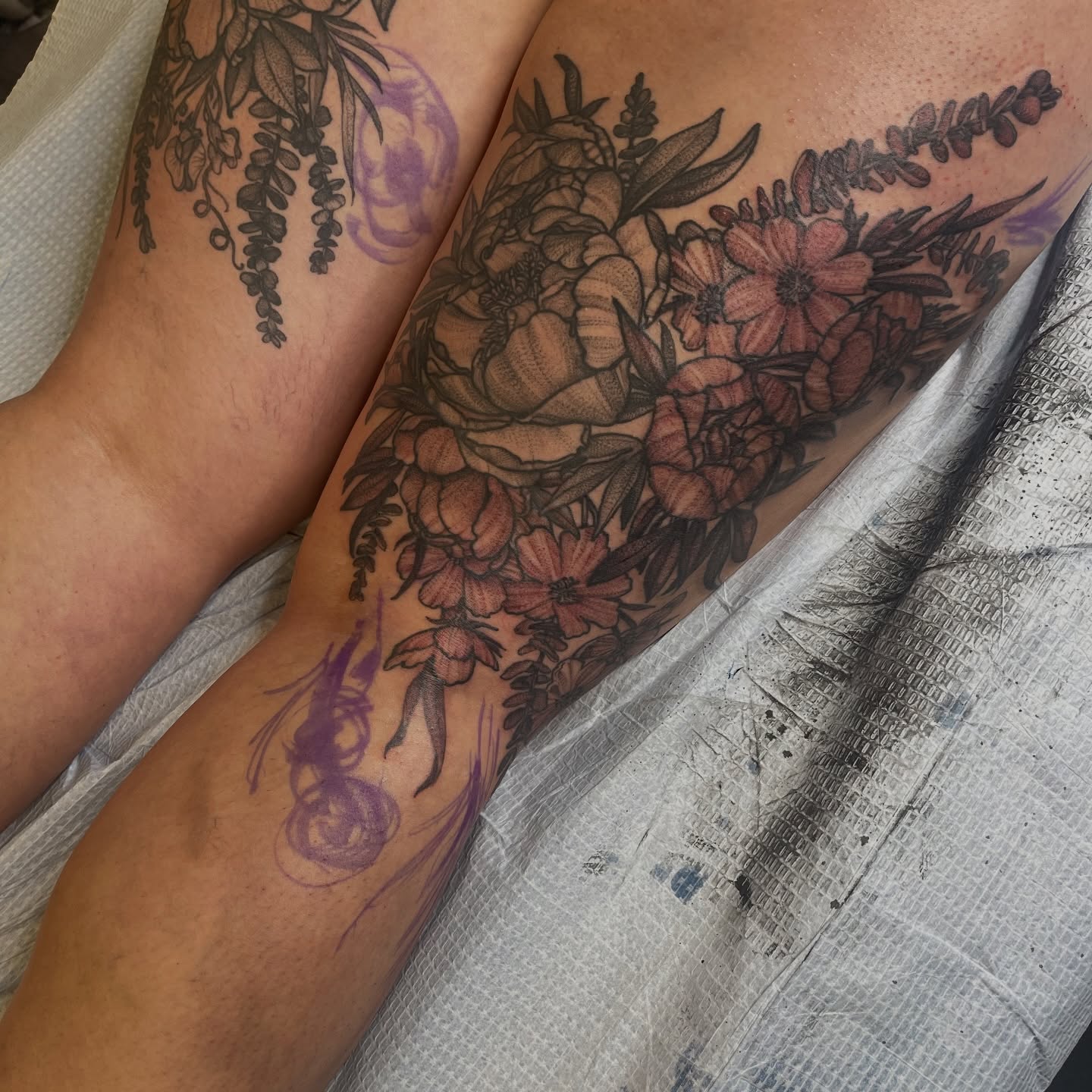 Tattoo by @carlygtattoos โ black_and_grey