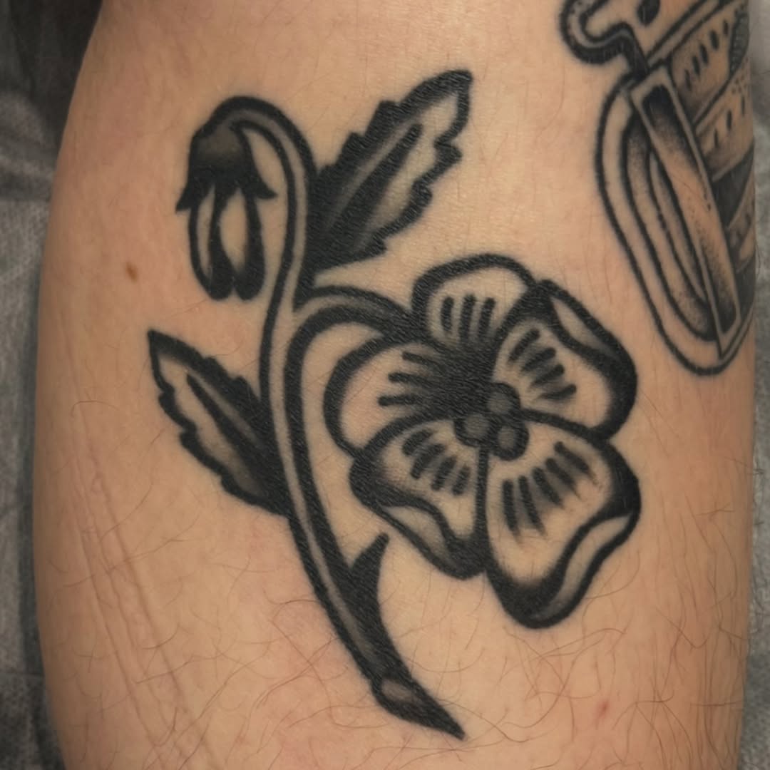 Tattoo by @erintat2 โ american_traditional