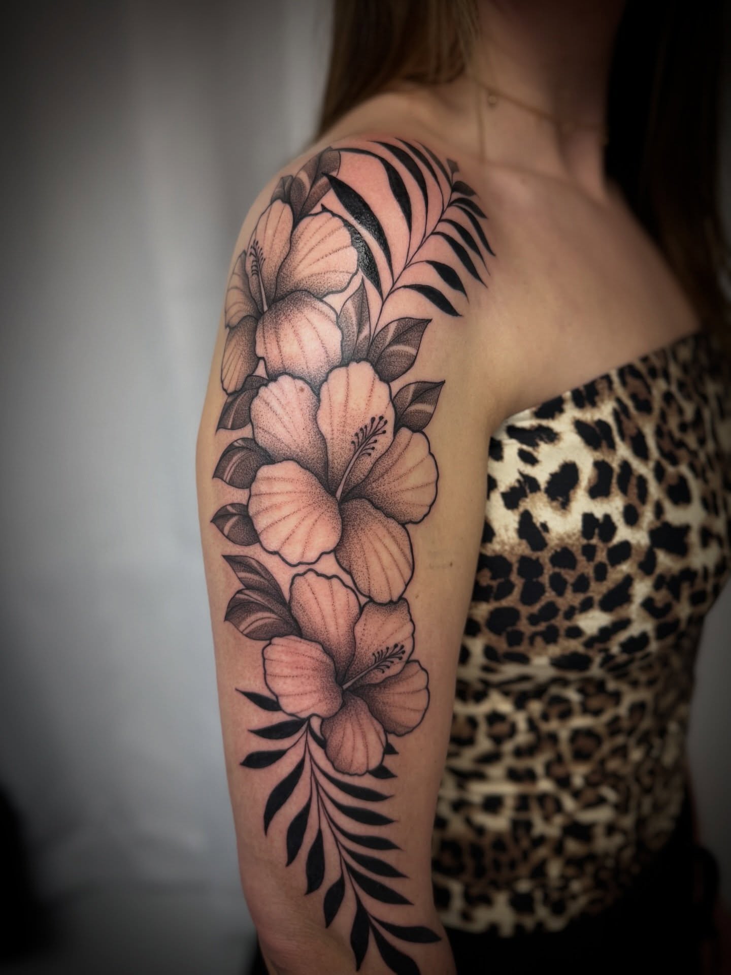 Tattoo by @llanotattooart — dotwork, realism