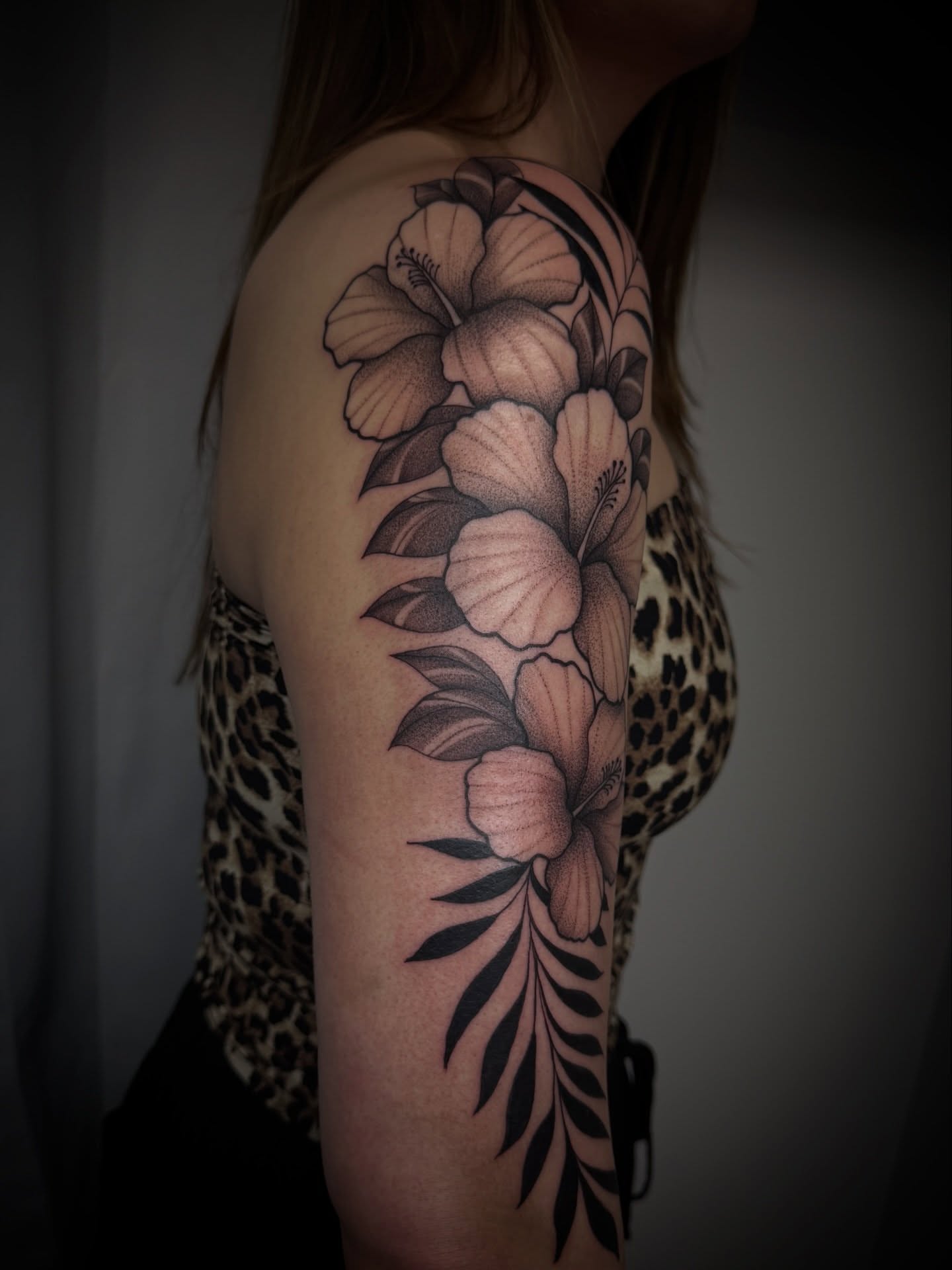 Tattoo by @llanotattooart — dotwork, black_and_grey