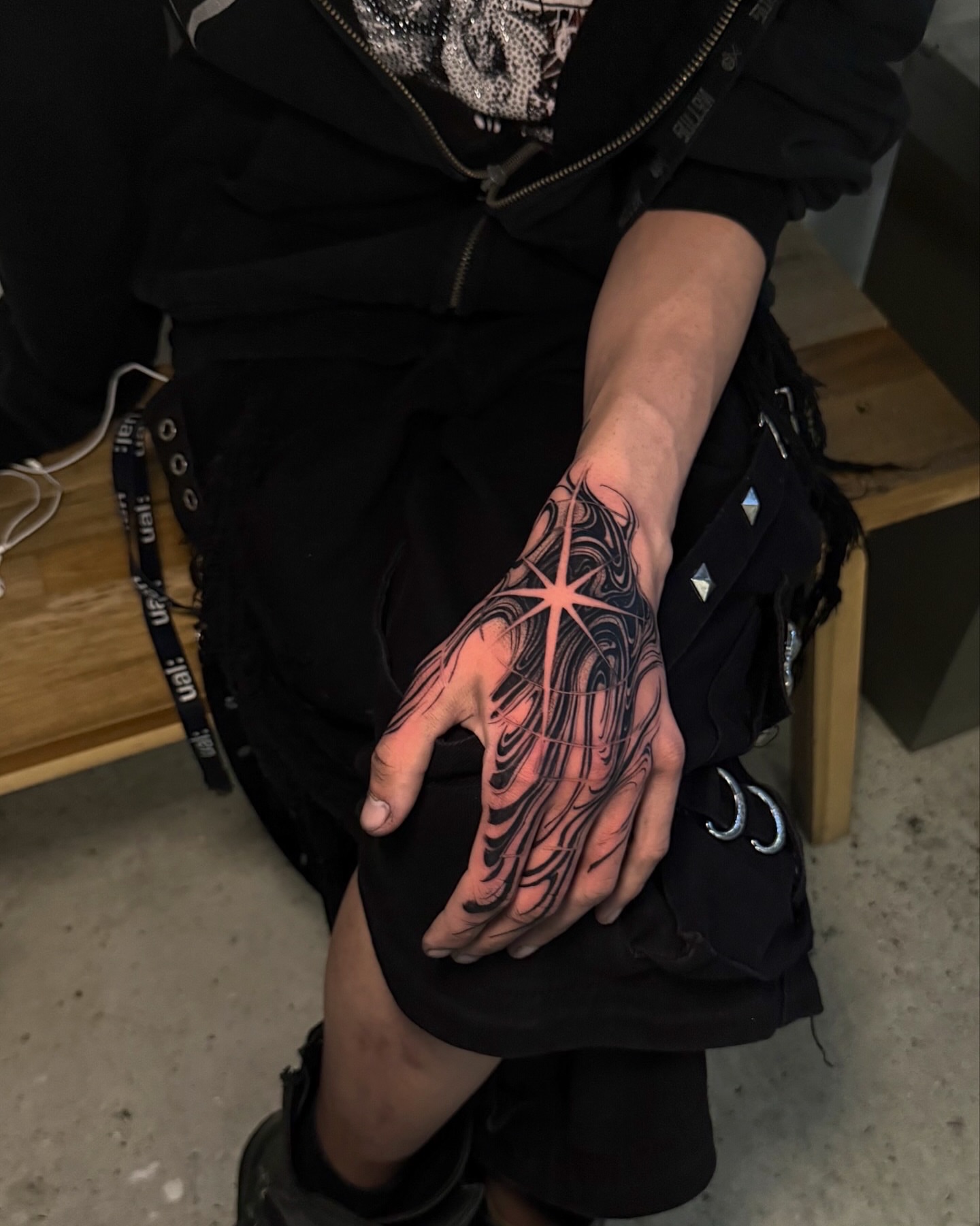 Abstract design blackwork tattoo on the hand by Vold