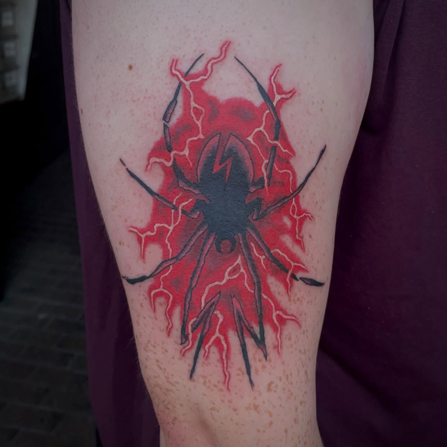 Tattoo by @almostmiketattoos_ — geometric