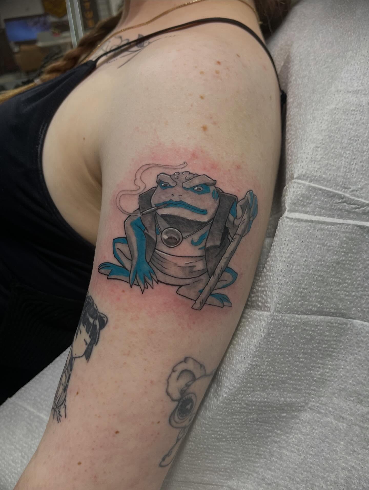 Tattoo by @jonathanharts_ — new_school, realism