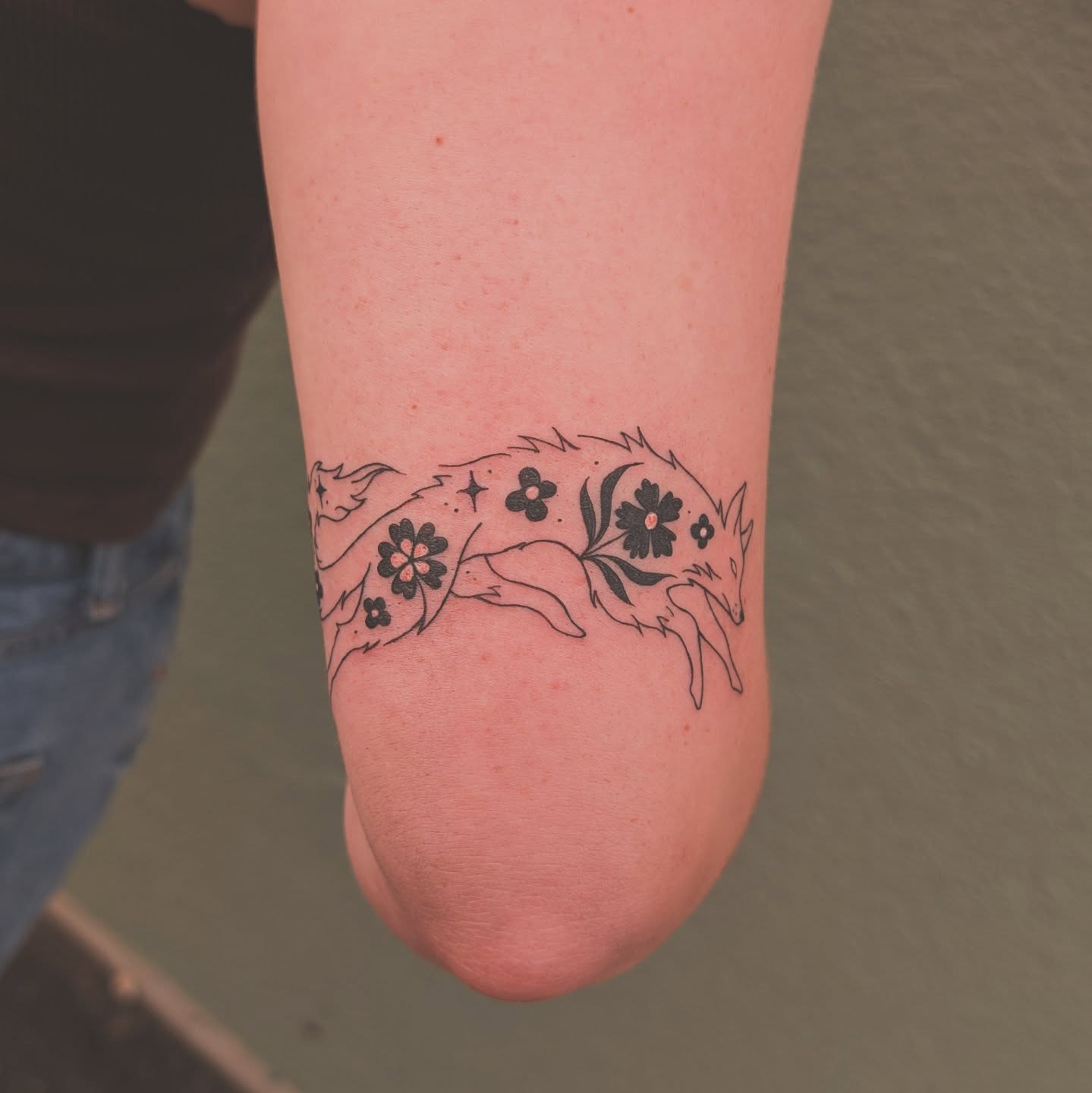 Tattoo by @uprootedtattooing β black_and_grey