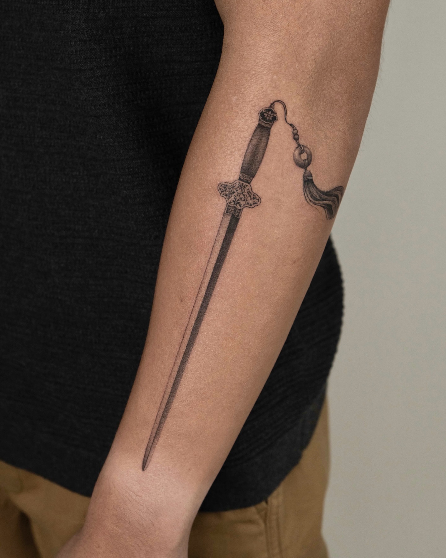 Tattoo by @tyswork — black_and_grey