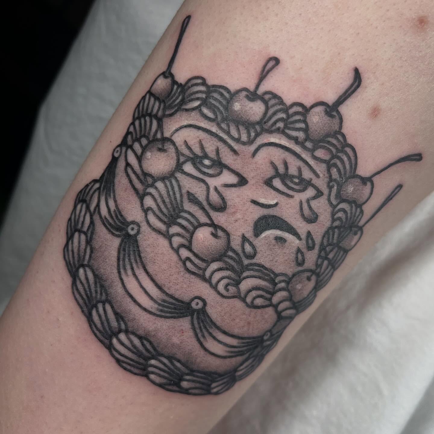 Tattoo by @medranotattoos — black_and_grey
