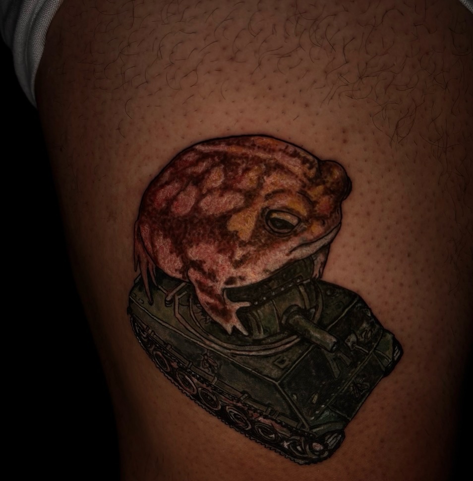 Tattoo by @dr34msc4pes — realism