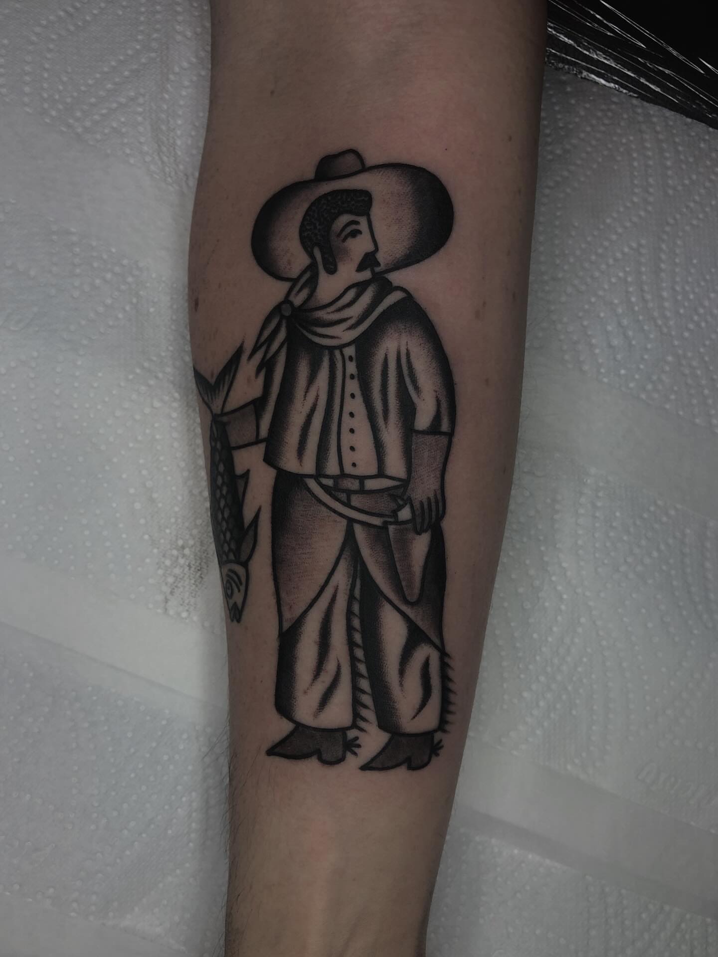 Tattoo by @ezzybones — black_and_grey