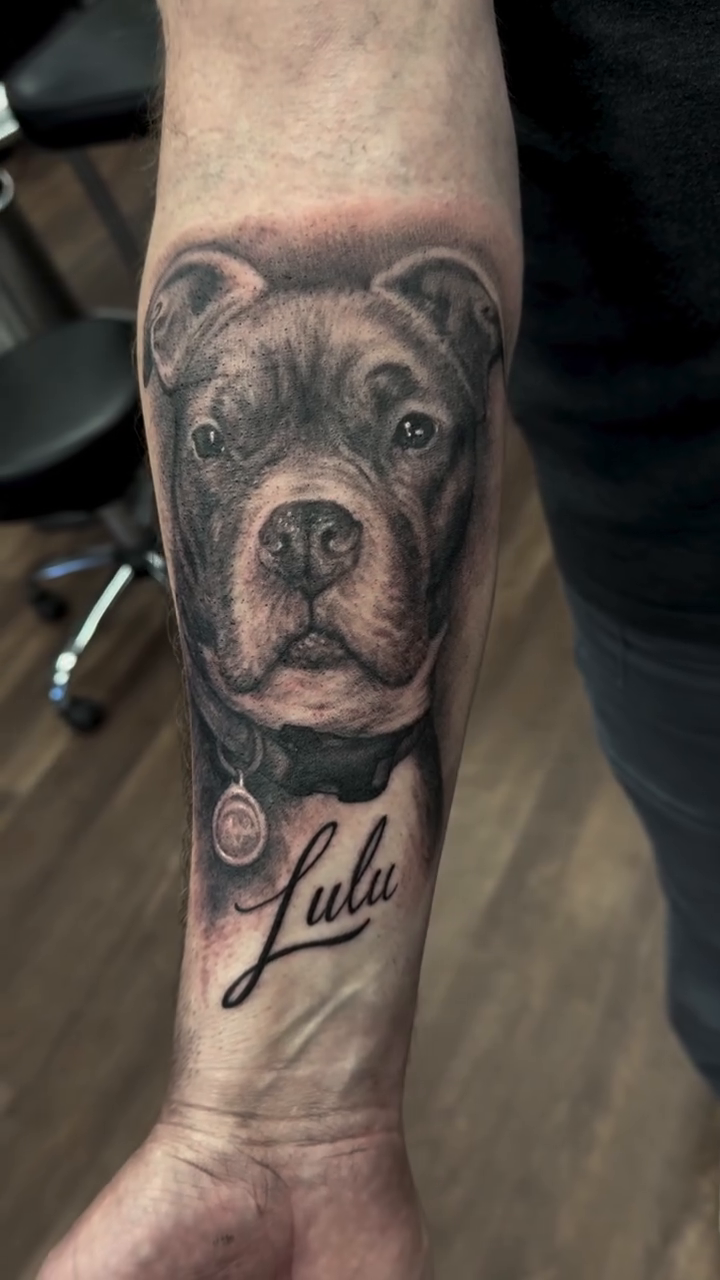 Dog portrait with name realism tattoo by π΅ππππ π―πππππππ