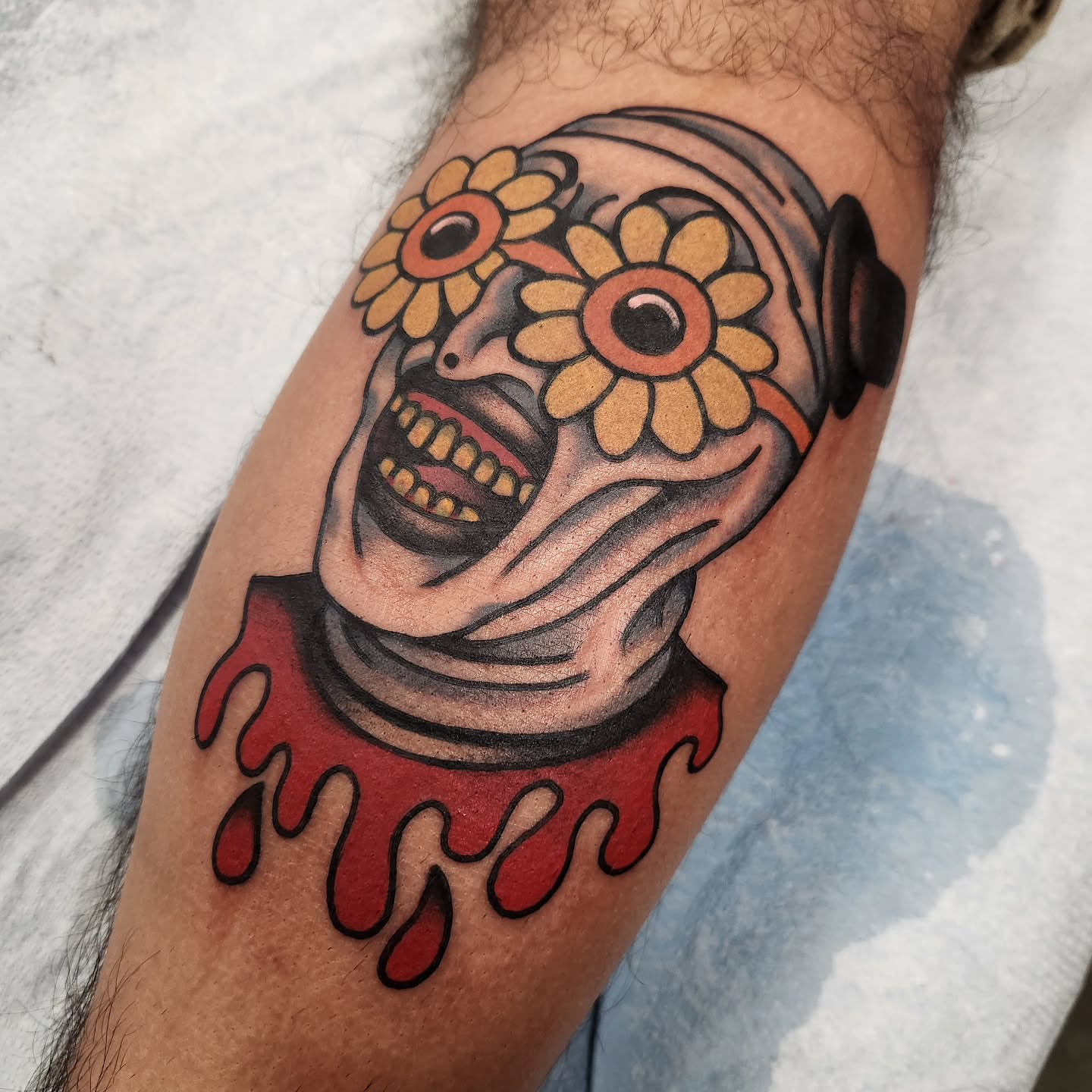Tattoo by @fantasytattooco — american_traditional
