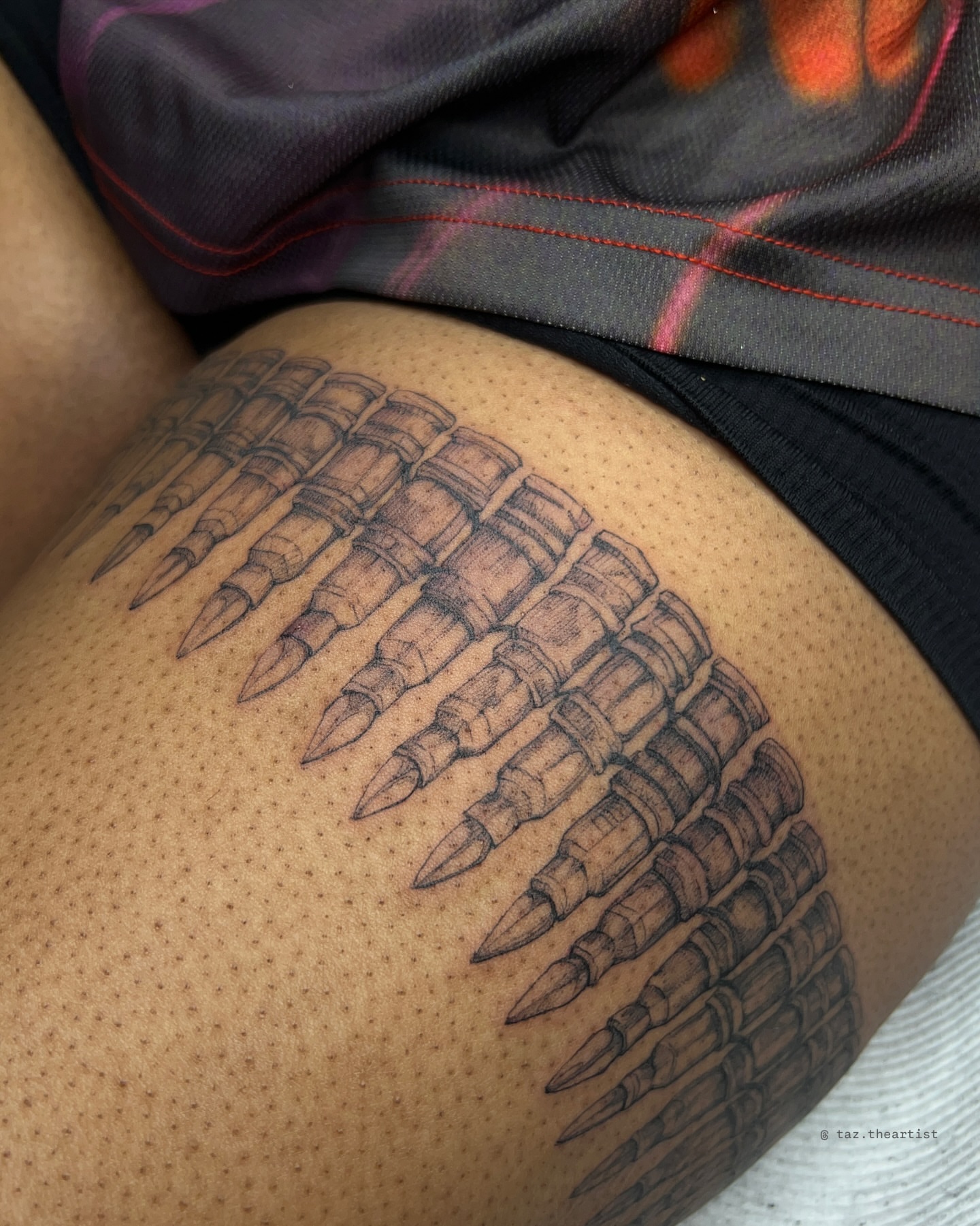 Bullets black and grey tattoo on the thigh by 𝖙𝖆𝖟 🫧✮♡ₐₜₗ ₙᵧʗ