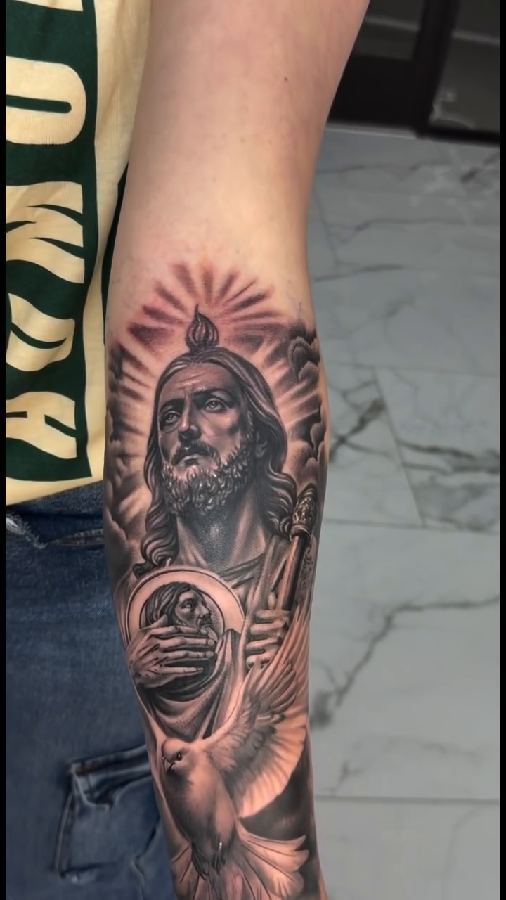 Tattoo by @jovastattoo โ realism, black_and_grey