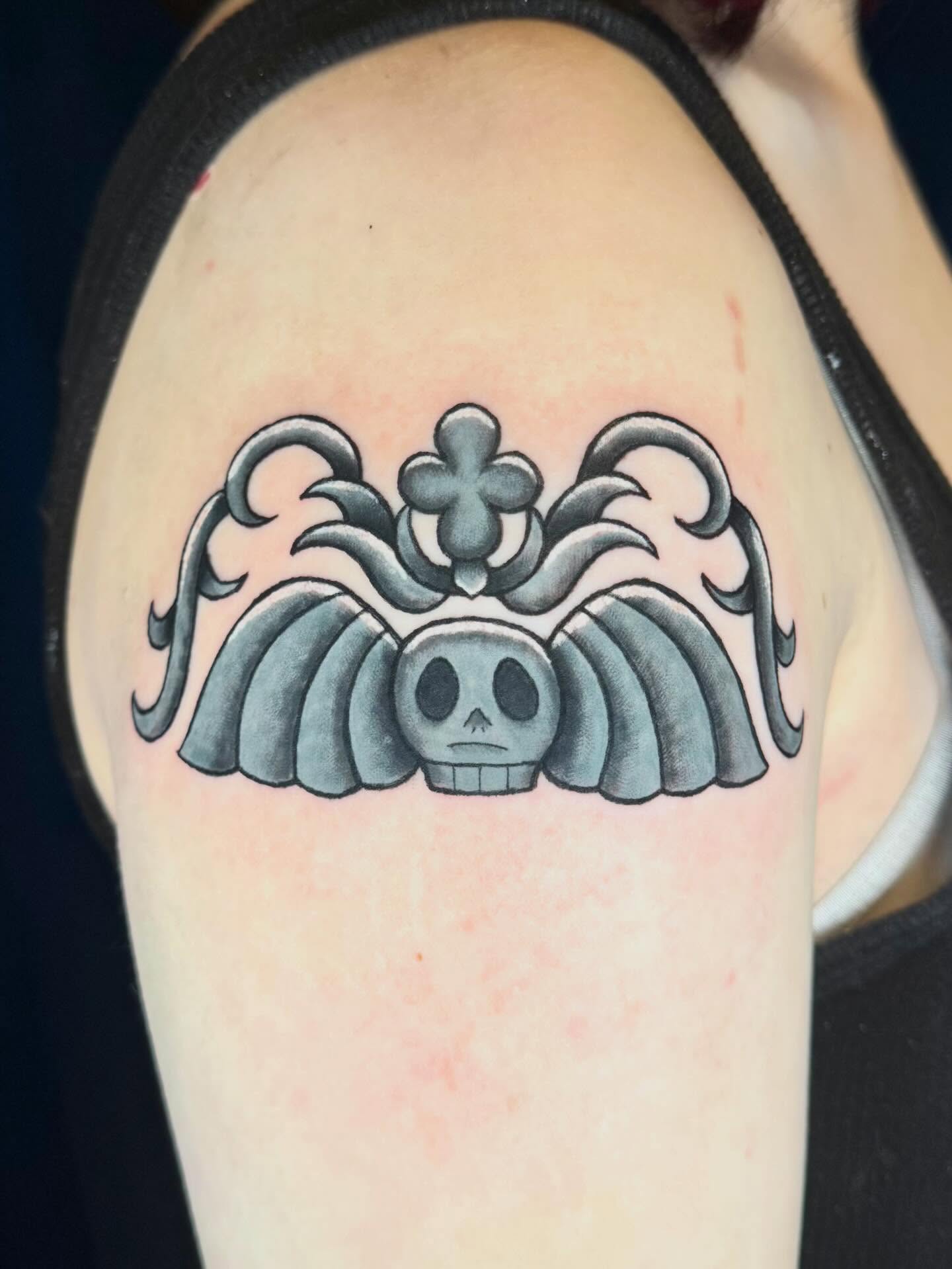 Tattoo by @tattoosbyzakariah — american_traditional, ornamental