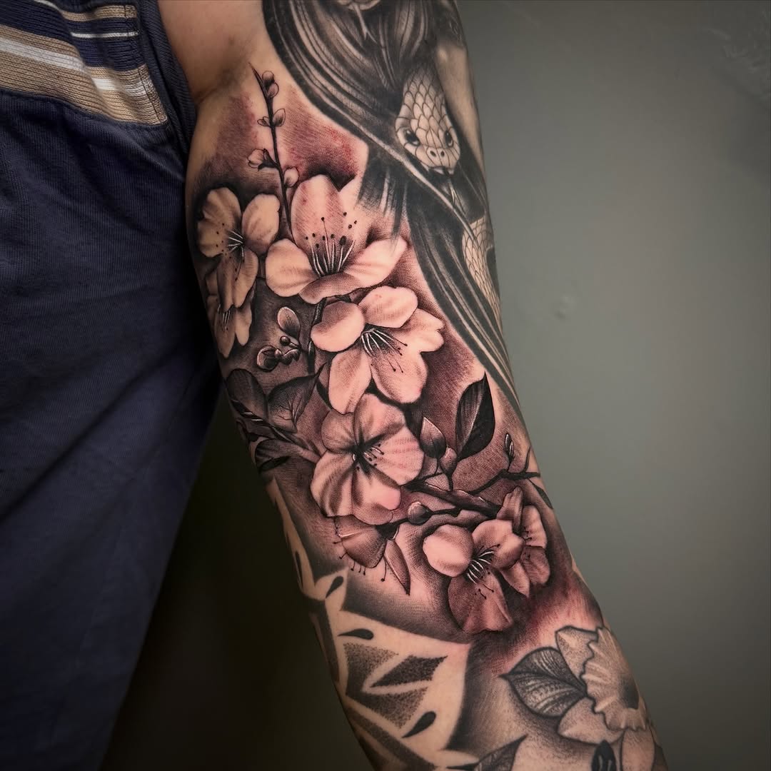 Tattoo by @alexusregina_ β realism, black_and_grey