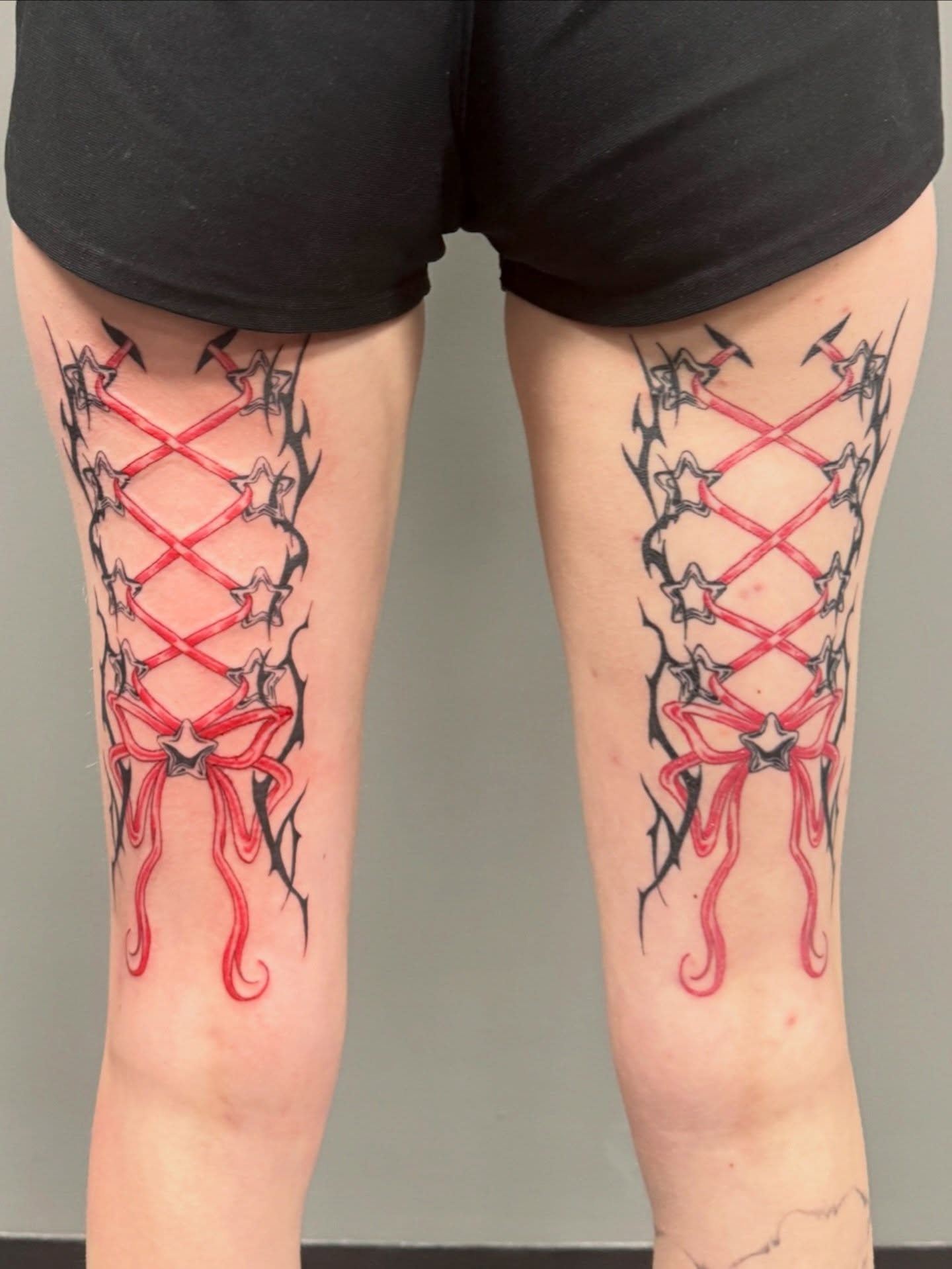 Tattoo by @dis.asterkane.tattoos — geometric