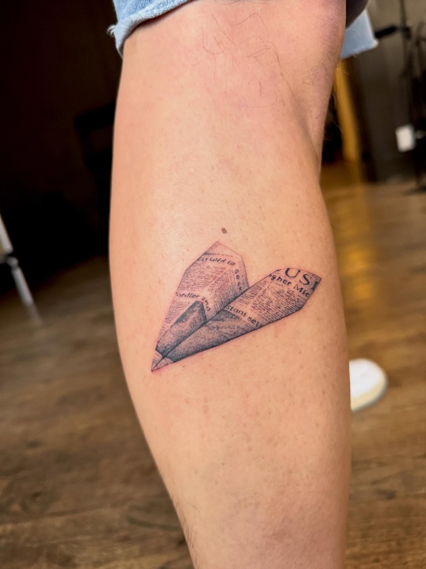 Tattoo by @lilztatz — black_and_grey