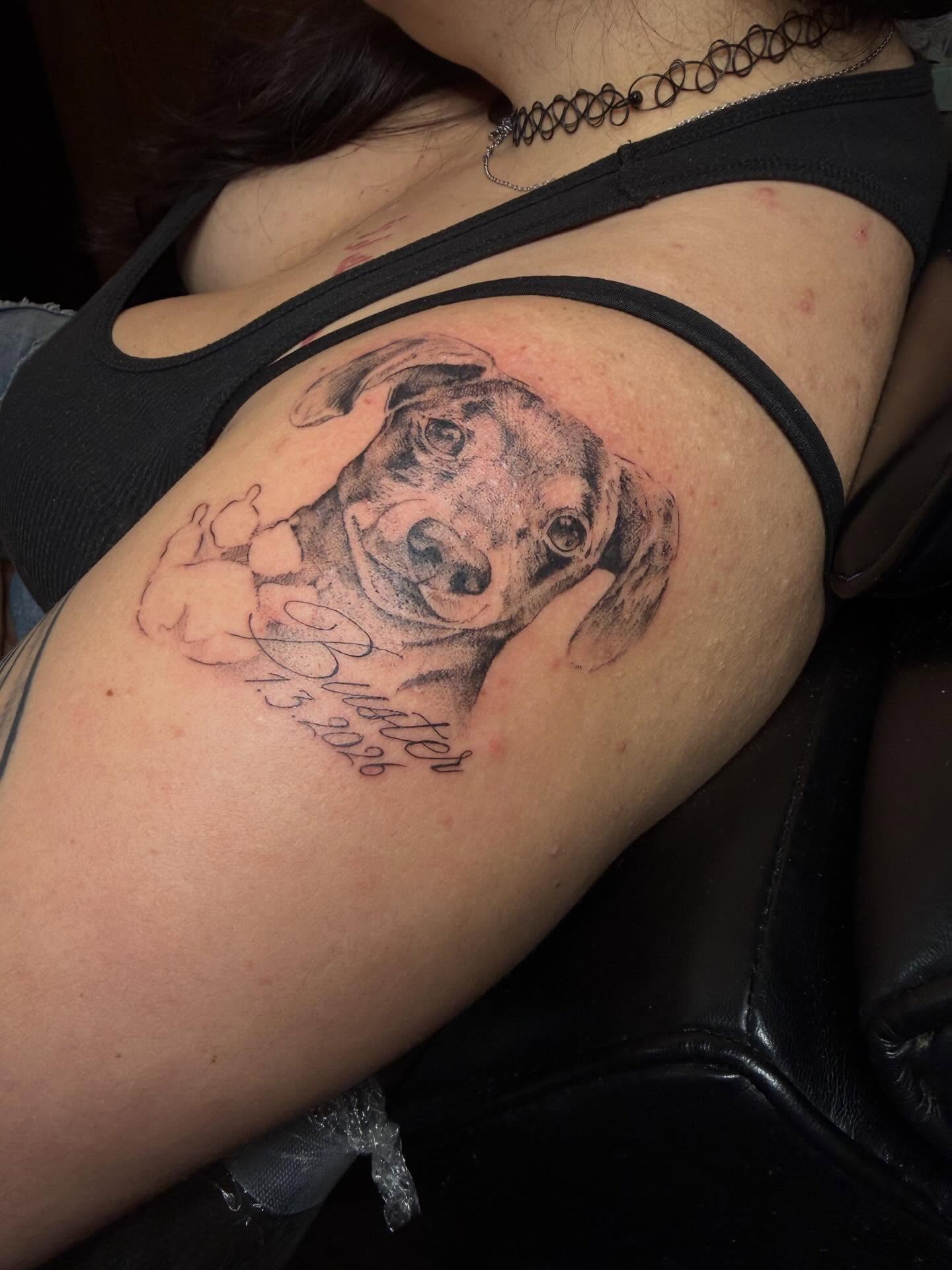 Puppy realism tattoo on the thigh by Michela's Tattoo's