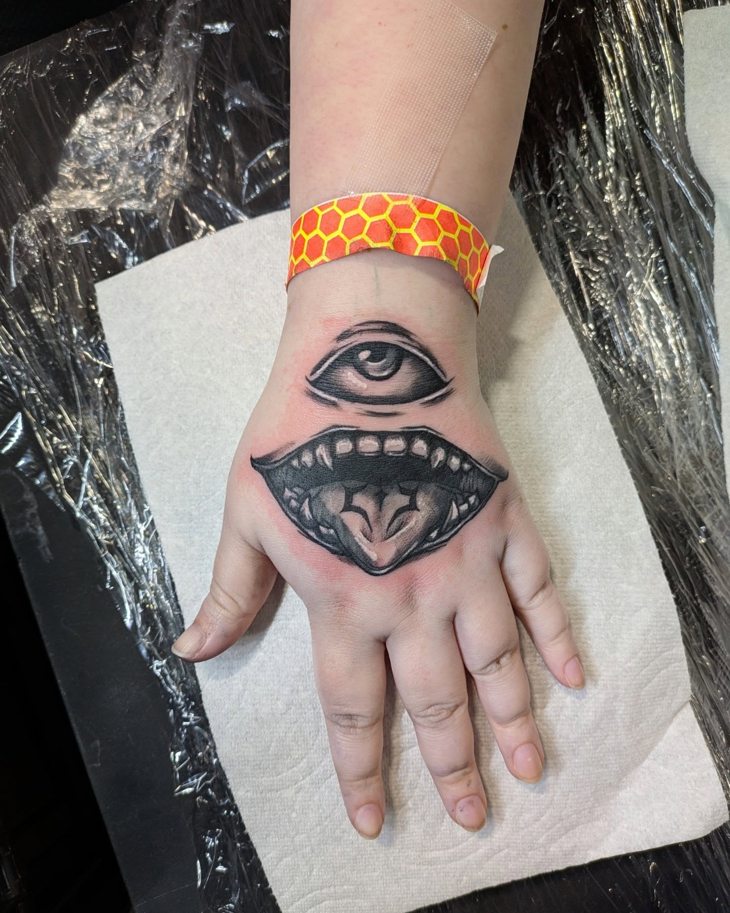 Tattoo by @beebe_artistry — black_and_grey