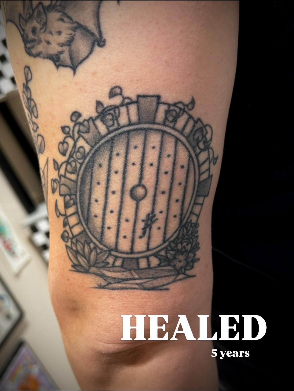 Tattoo by @amydooz — dotwork