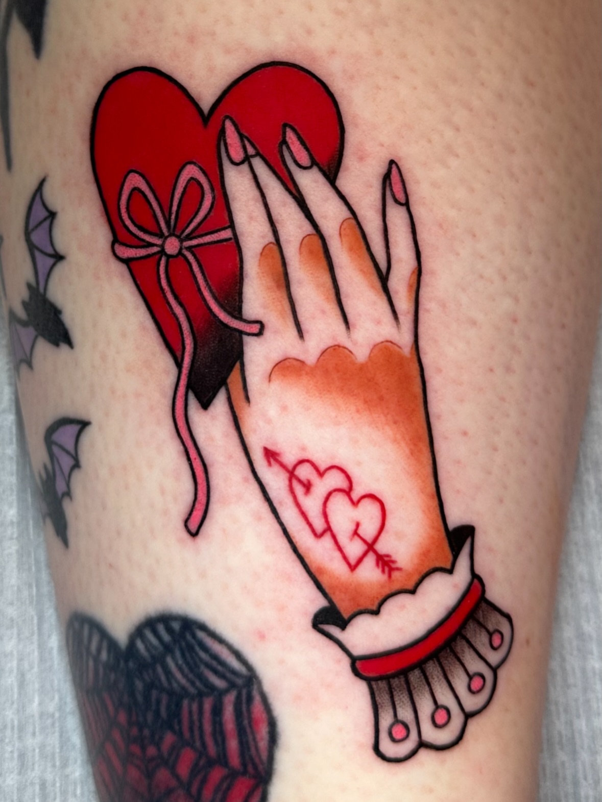Heart gift box American traditional tattoo on the forearm by 𝔪𝔞𝔩𝔢𝔯𝔦𝔢 𝔫𝔢𝔳𝔢𝔯𝔪𝔬𝔯𝔢 🐦‍⬛ 𝔫𝔢𝔴 𝔧𝔢𝔯𝔰𝔢𝔶 𝔱𝔞𝔱𝔱𝔬𝔬