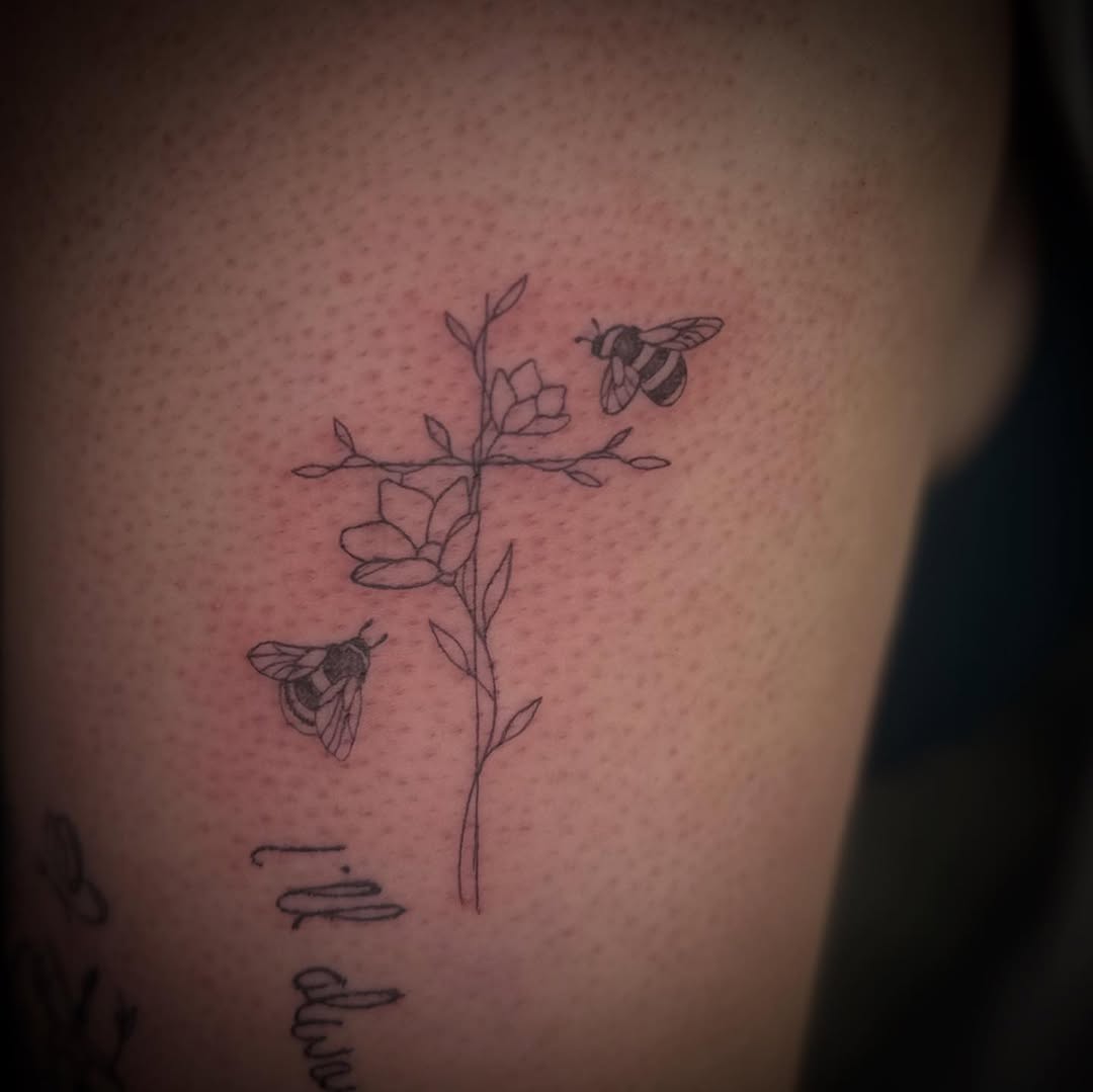 Tattoo by @izabella.tattoos — fine_line