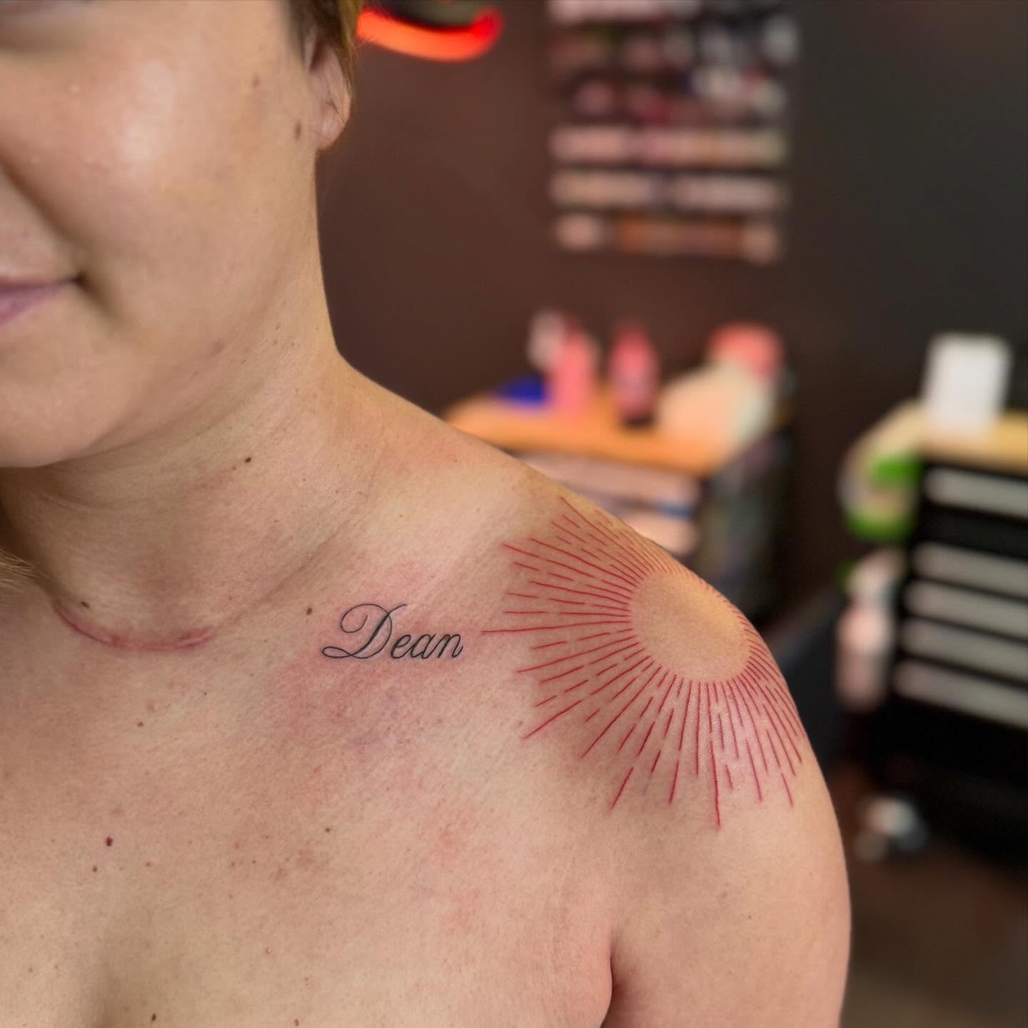 Tattoo by @lea_tattooine — fine_line