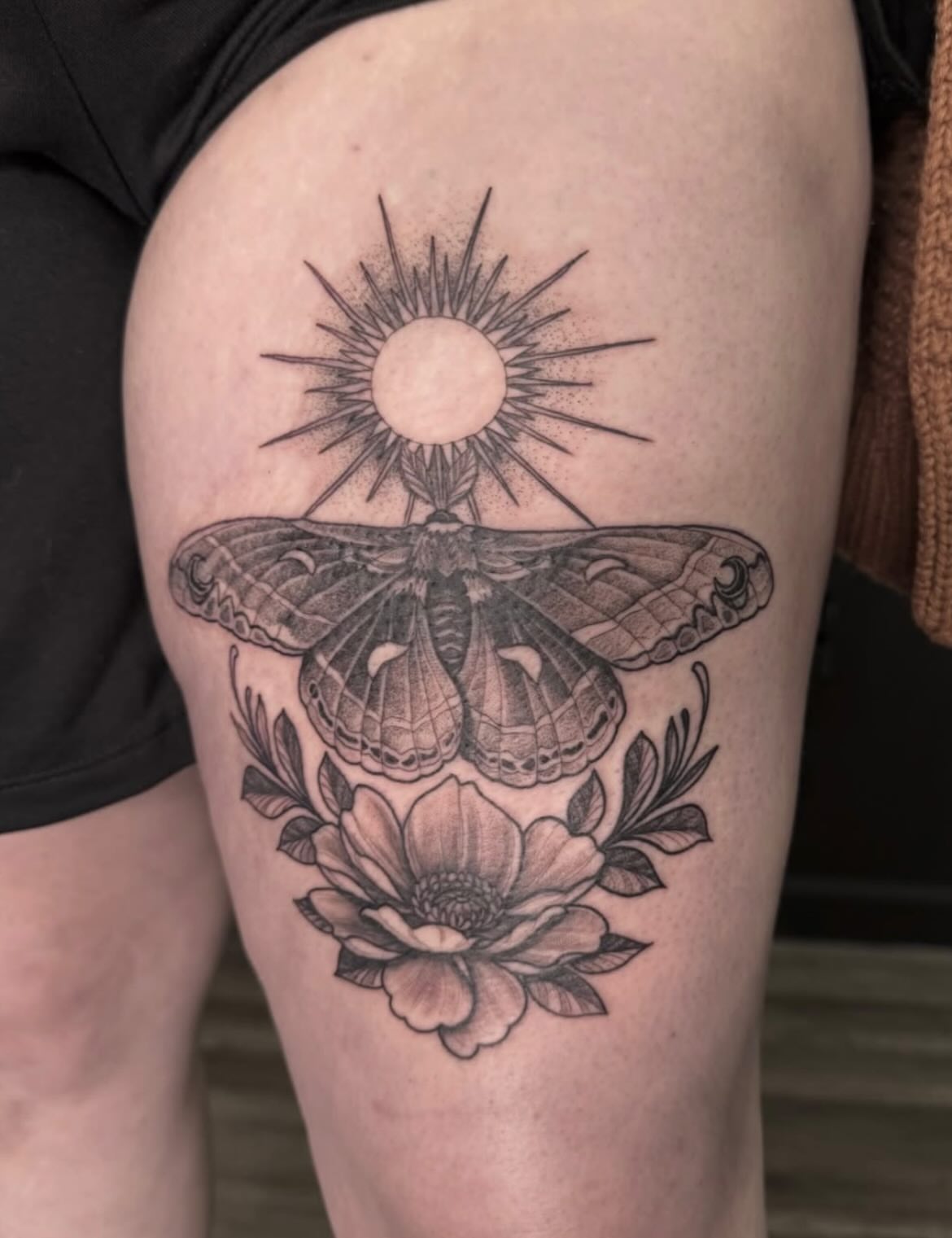 Tattoo by @fragiledagger — black_and_grey, dotwork